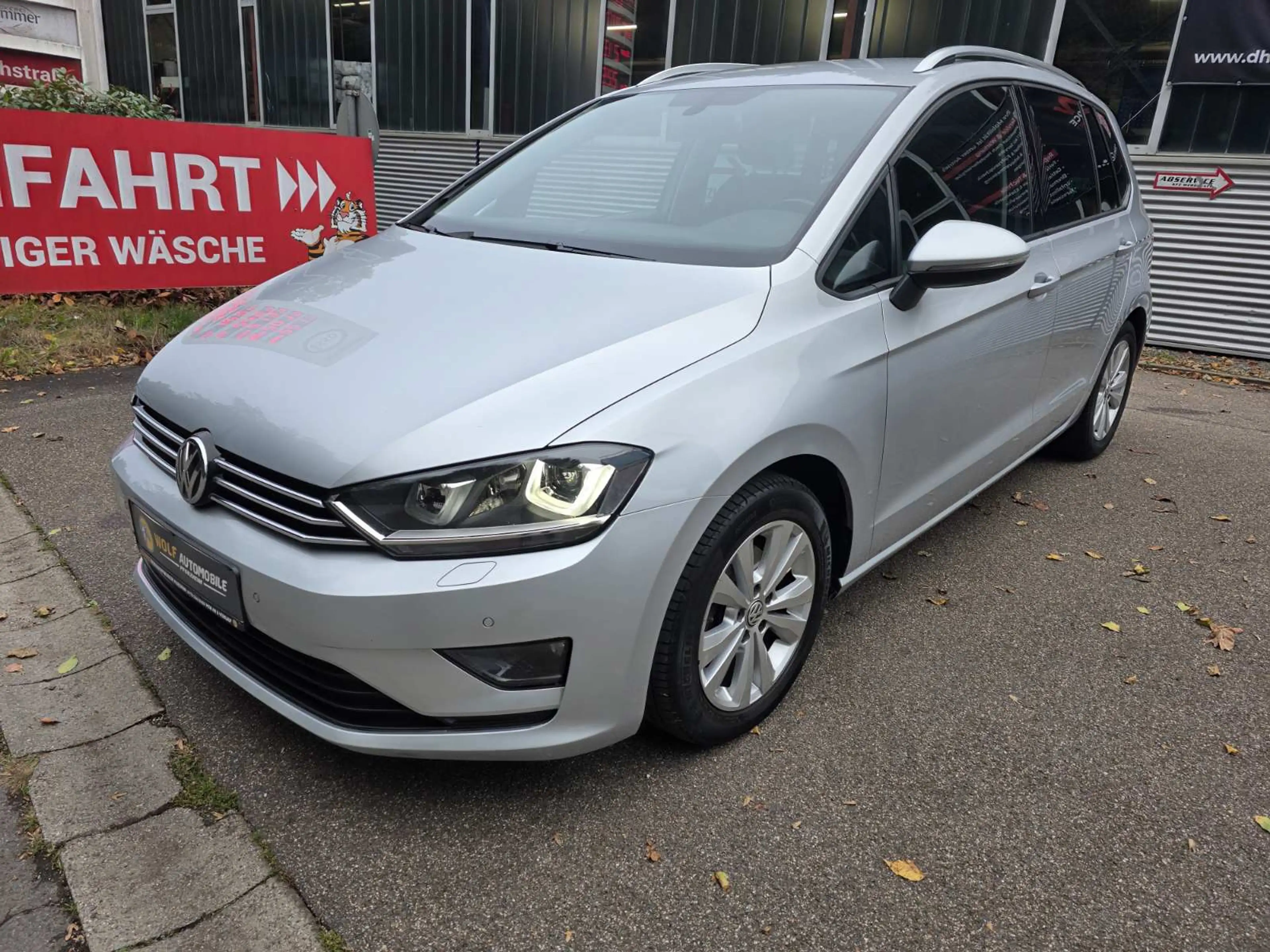Volkswagen Golf Sportsvan Automatik Navi Klima Comfortline BMT Preis inkl Neu Tüv