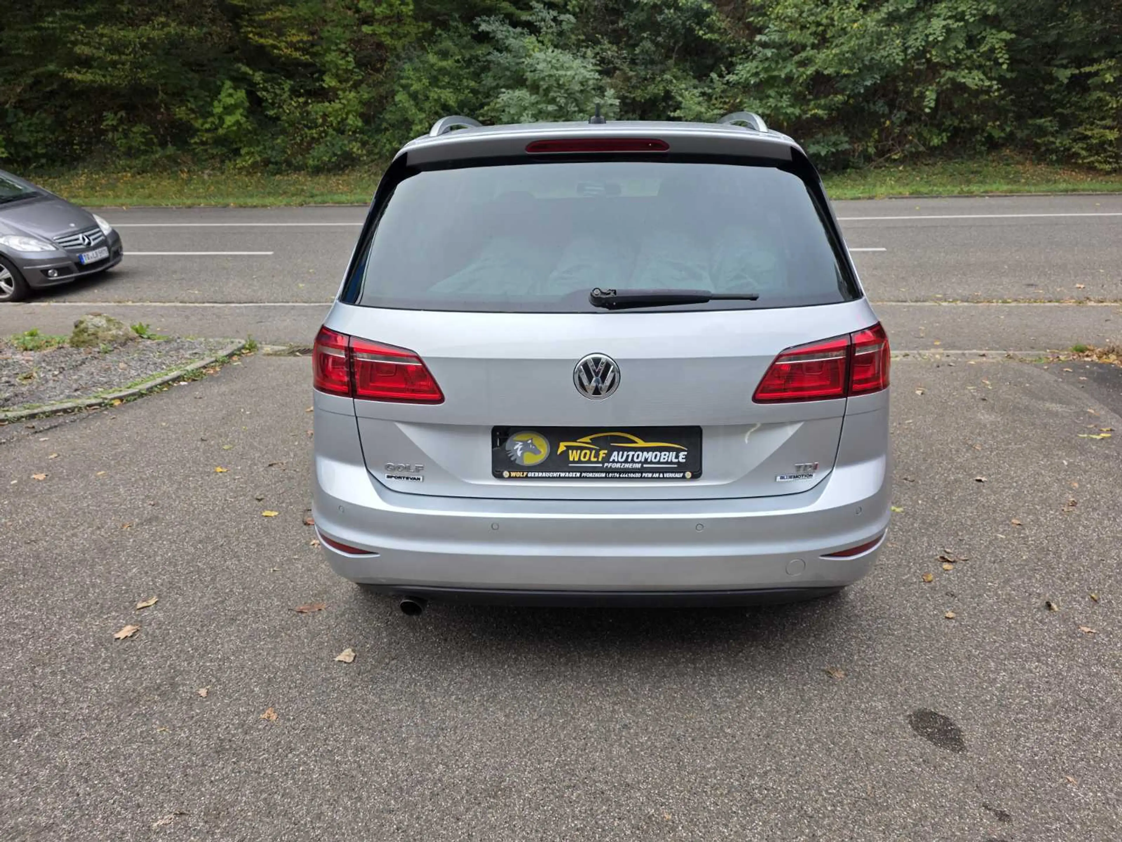 Volkswagen Golf Sportsvan Automatik Navi Klima Comfortline BMT Preis inkl Neu Tüv — photo 6
