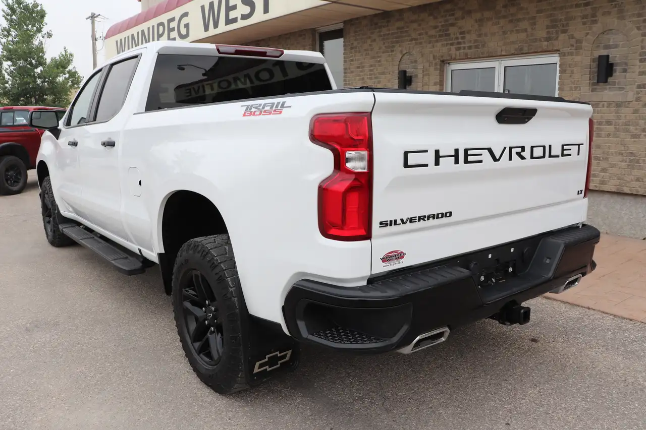 Chevrolet Silverado 1500 снимка Chevrolet Silverado 1500
