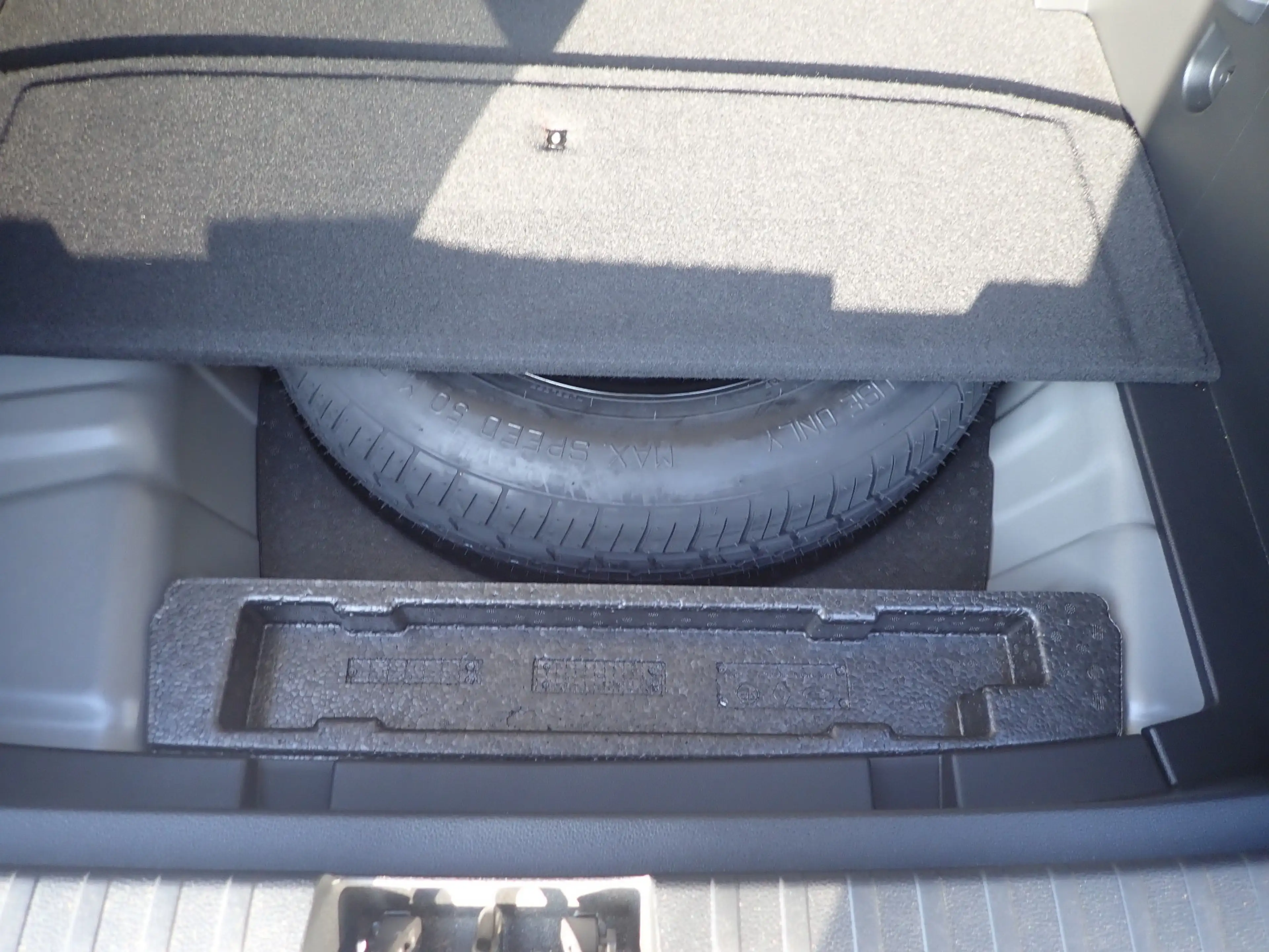 Renault Arkana INTENS TCe 140 EDC (M — photo 8