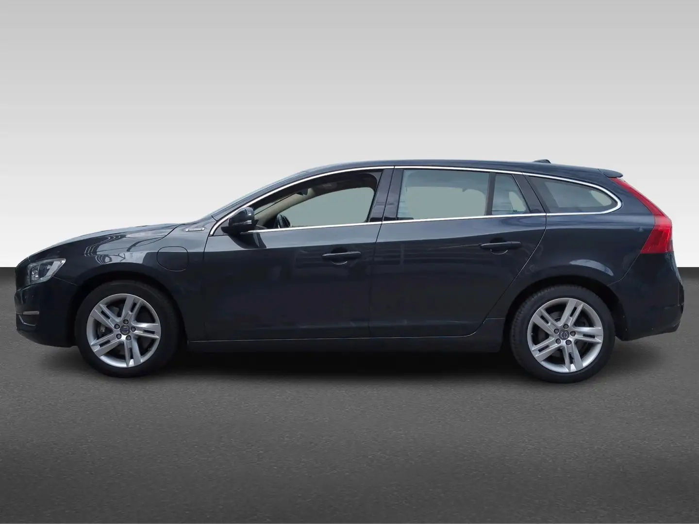 Volvo V60 2.4 D6 Twin Engine Summum Incl. Stoelverwarming | Grijs - 2