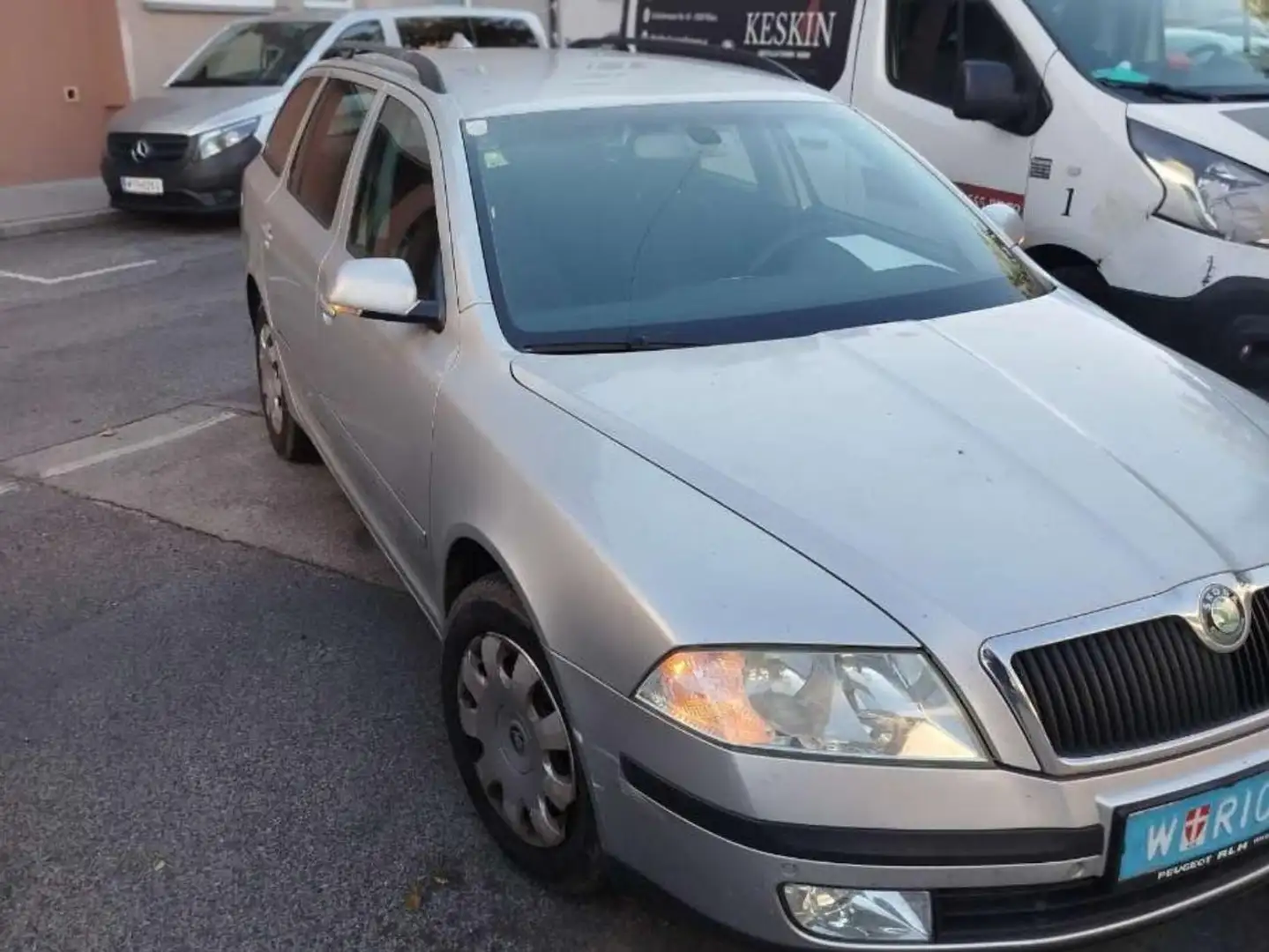 Skoda Octavia Elegance Silber - 1