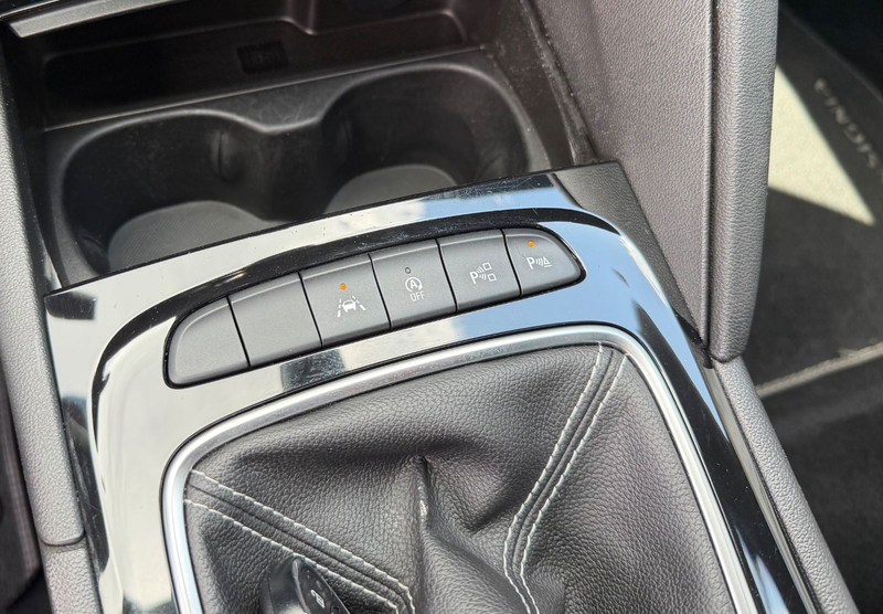 Opel Insignia B Grand Sport Dynamic — photo 11