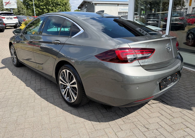 Opel Insignia B Grand Sport Dynamic — photo 4