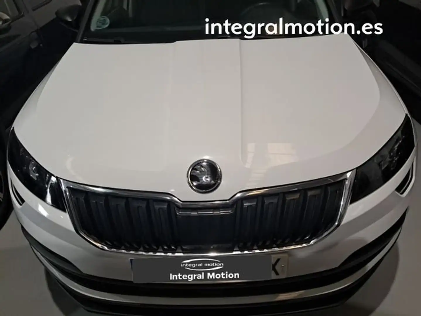 Skoda Karoq 1.6TDI AdBlue Ambition Blanco - 2
