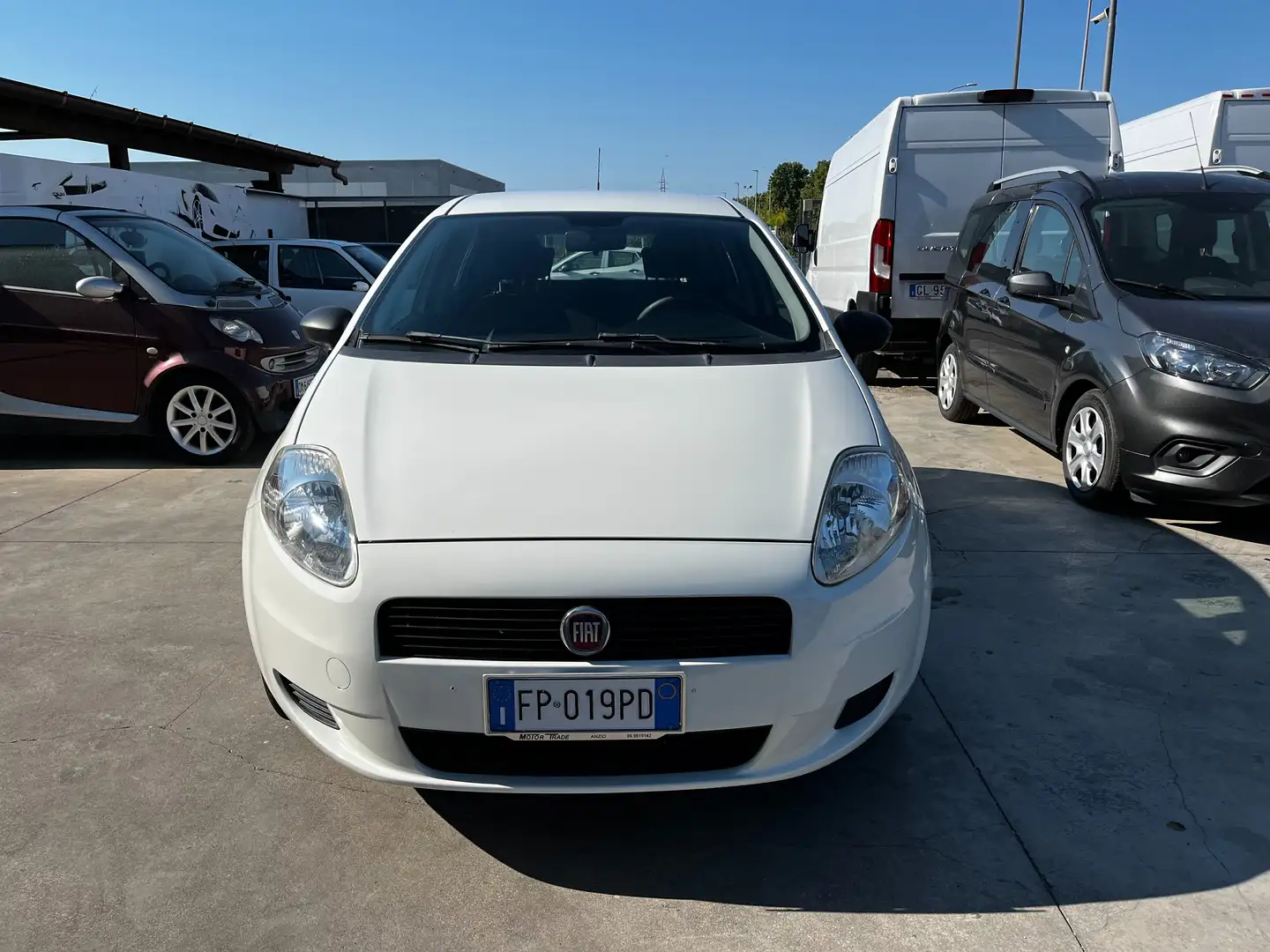 Fiat Grande Punto Grande Punto 5p 1.2 Actual s Weiß - 2