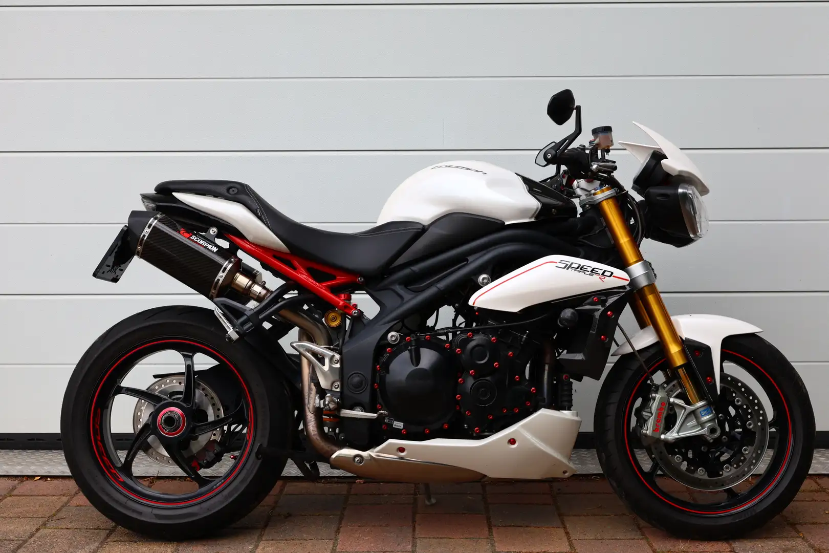 Triumph Speed Triple R 1050 ABS Weiß - 1
