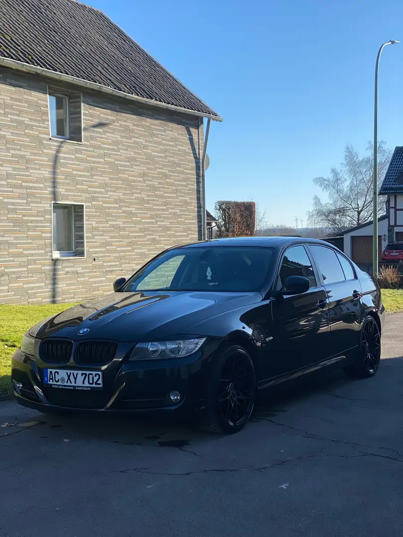 BMW 320 6.500€ VB Schwarz - 1