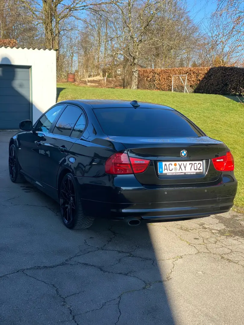 BMW 320 6.500€ VB Schwarz - 2