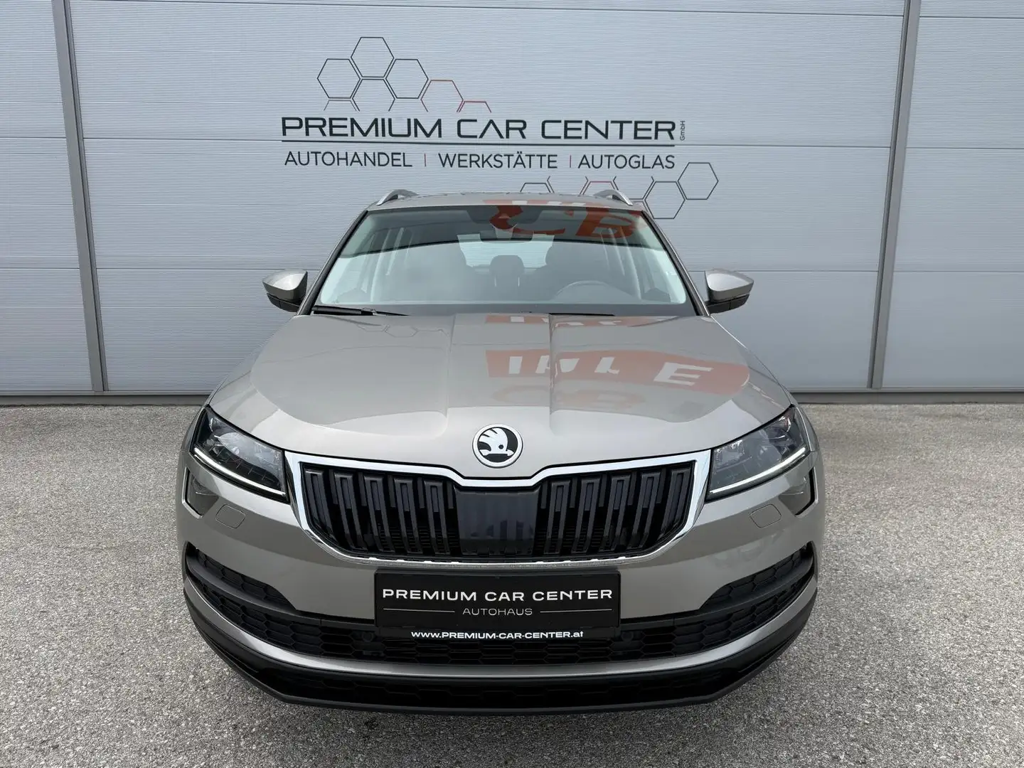 Skoda Karoq 2,0 TDI Style 4x4 LED / KAMERA / SITZHZG. / NAVI Beige - 2