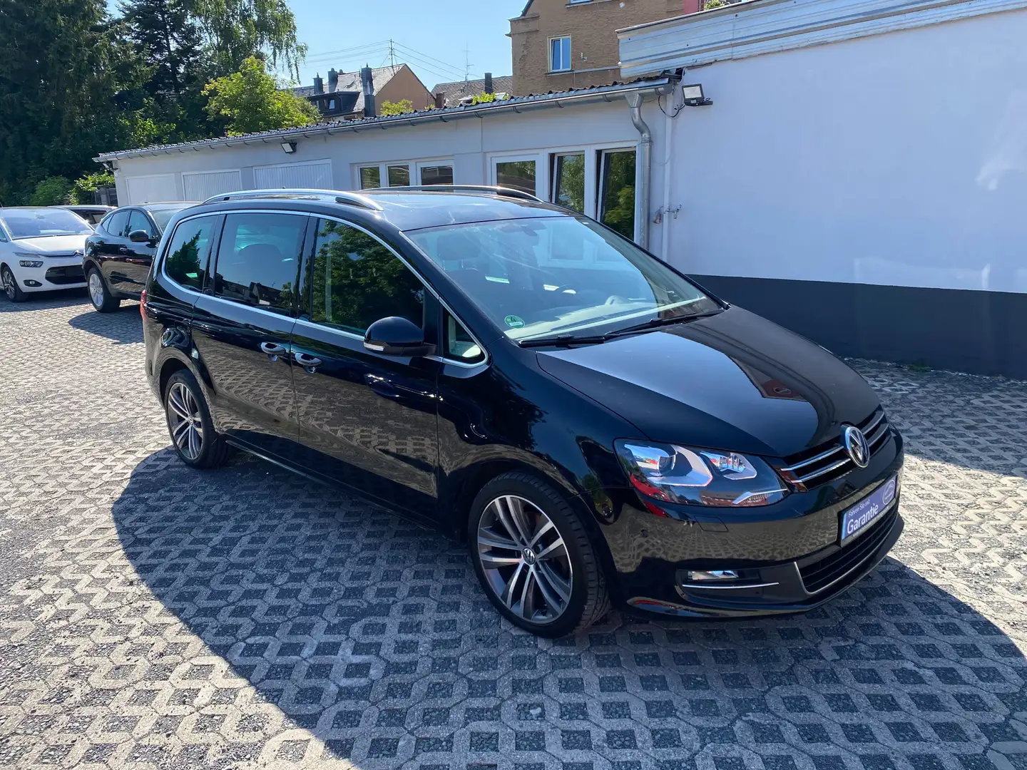 Volkswagen Sharan Highline - Pano, ACC, Leder, AHk, 7 Stz, Garantie Negro - 1
