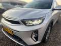 Kia Stonic 1.0 T-GDi MHEV DynamicPlusLine Grijs - thumbnail 16