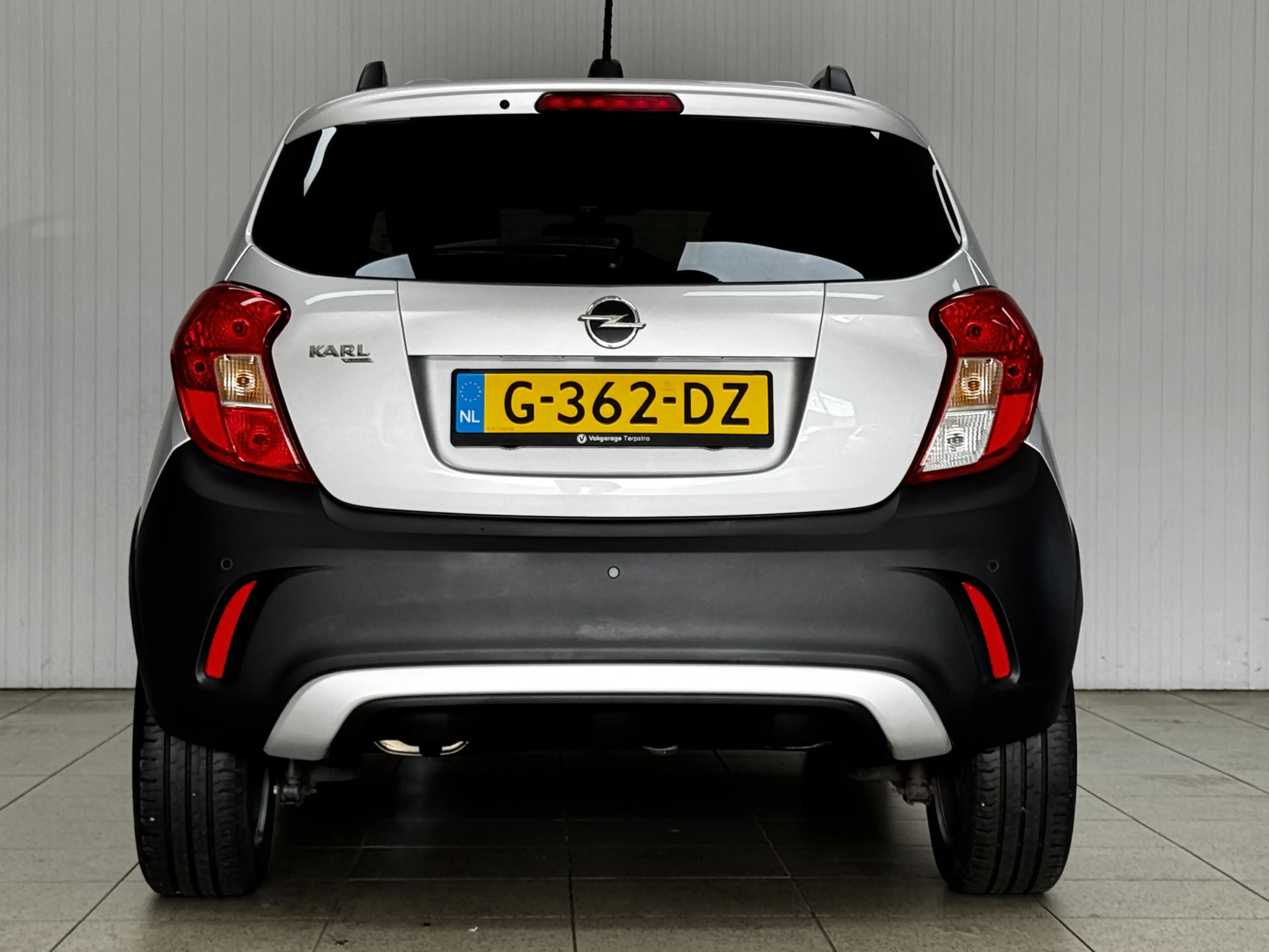 Opel Karl 1.0 Rocks Online Edition/ Apple + Android/ Dakrail — photo 6