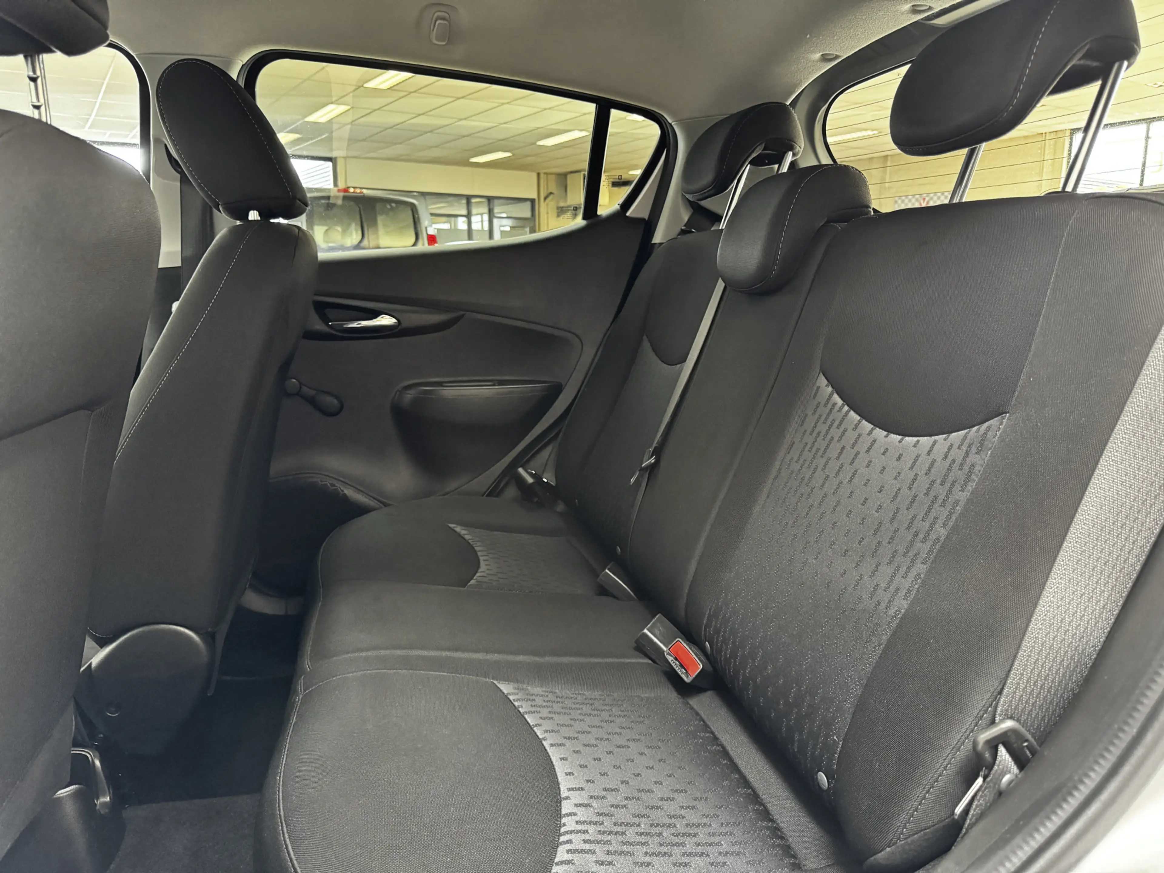Opel Karl 1.0 Rocks Online Edition/ Apple + Android/ Dakrail — photo 9