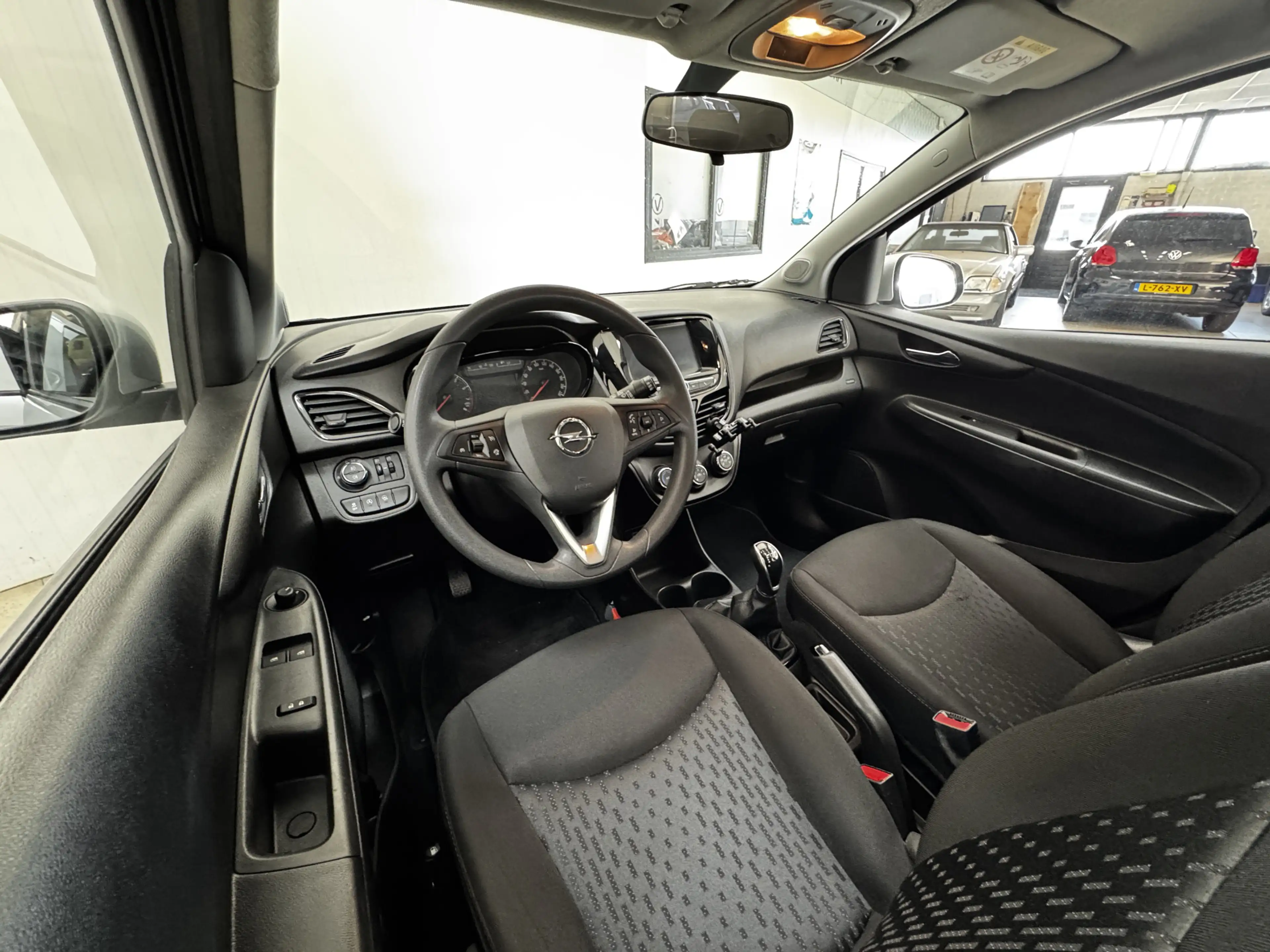 Opel Karl 1.0 Rocks Online Edition/ Apple + Android/ Dakrail — photo 14
