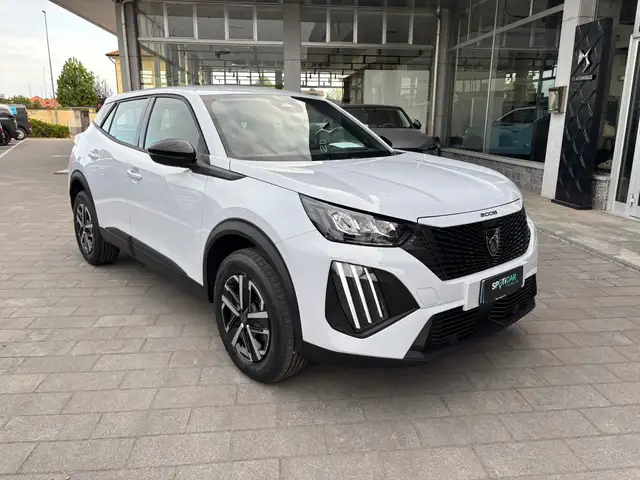 Peugeot 2008 1.2 Hybrid 110cv DCS6 STYLE KM ZERO
