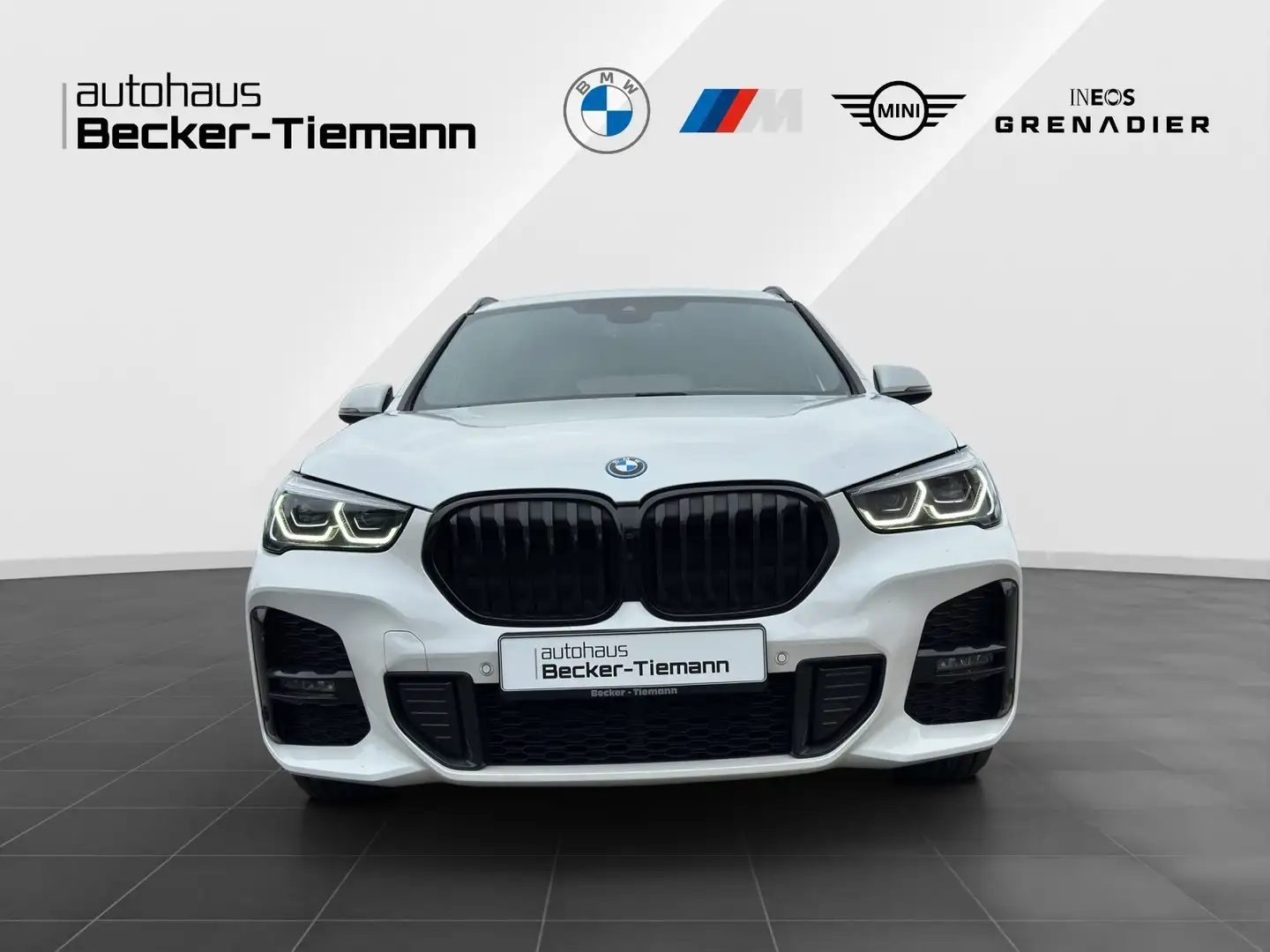 BMW X1 xDrive25e *AUT.*M SPORT*DA*NAVI*19ZOLL*PDC*LED* White - 2
