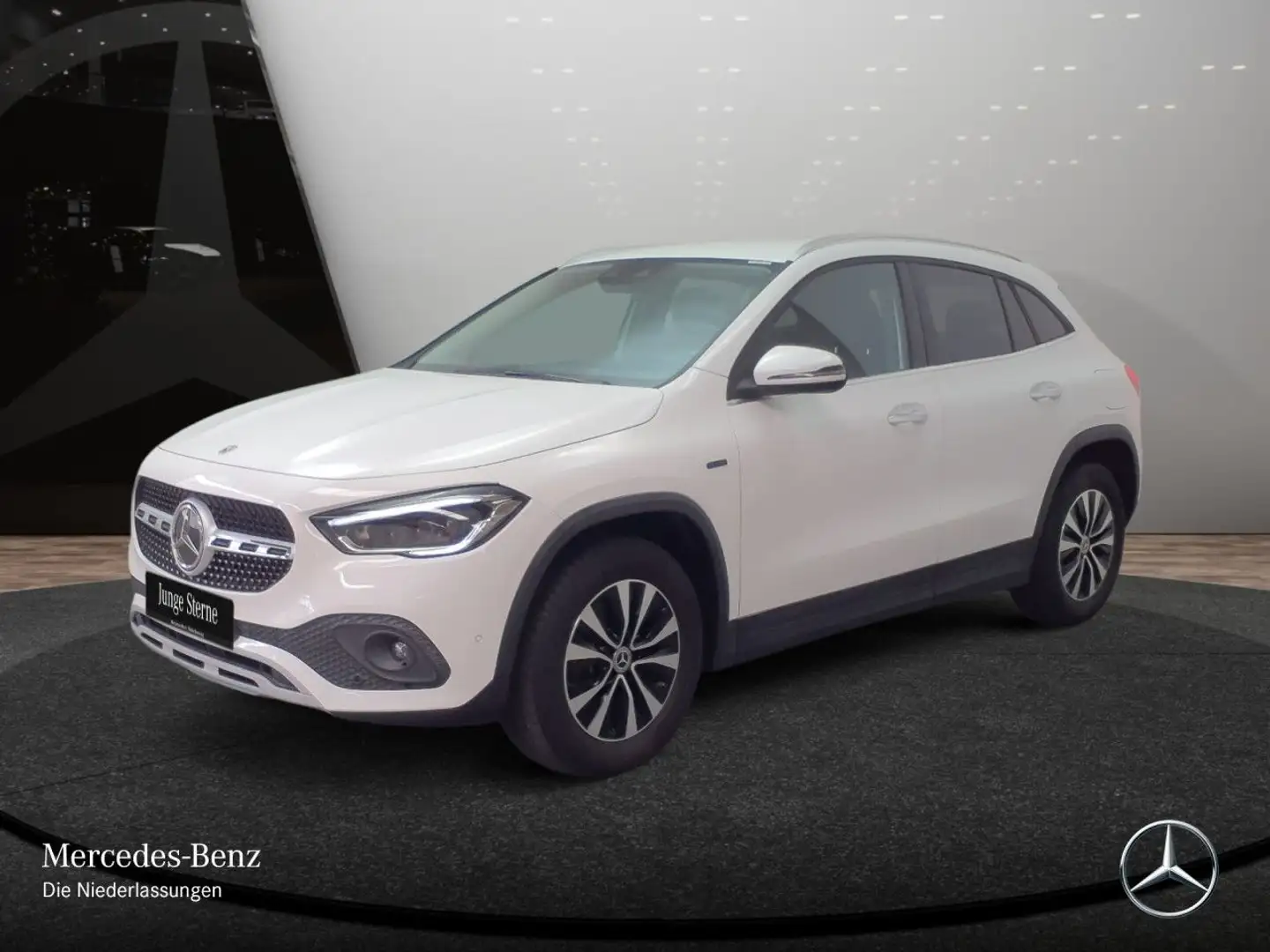Mercedes-Benz GLA 250 e STYLE+MULTIBEAM+KAMERA+KEYLESS+8G Weiß - 2