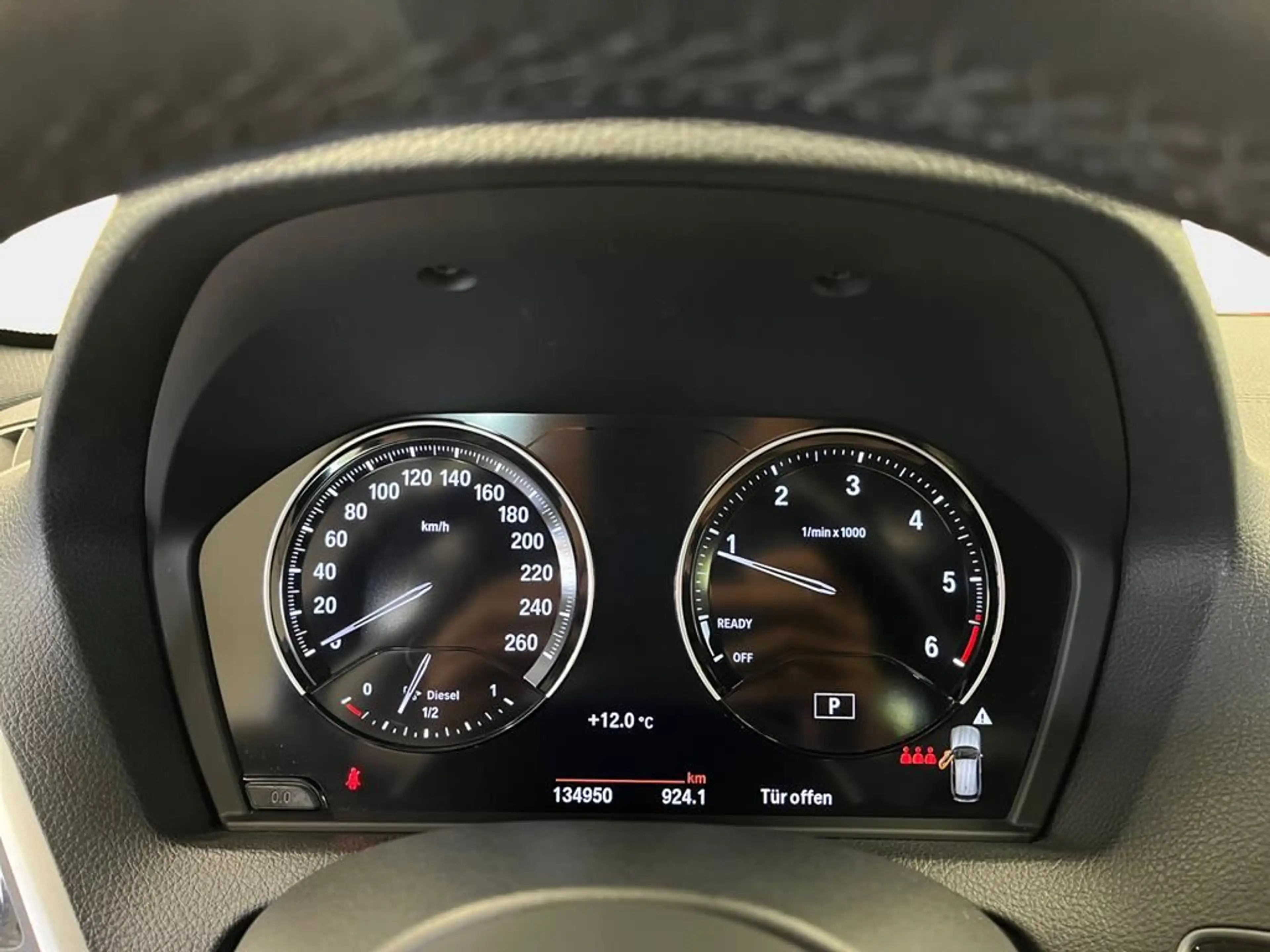 BMW 118 Edition M Sport Shadow — photo 13