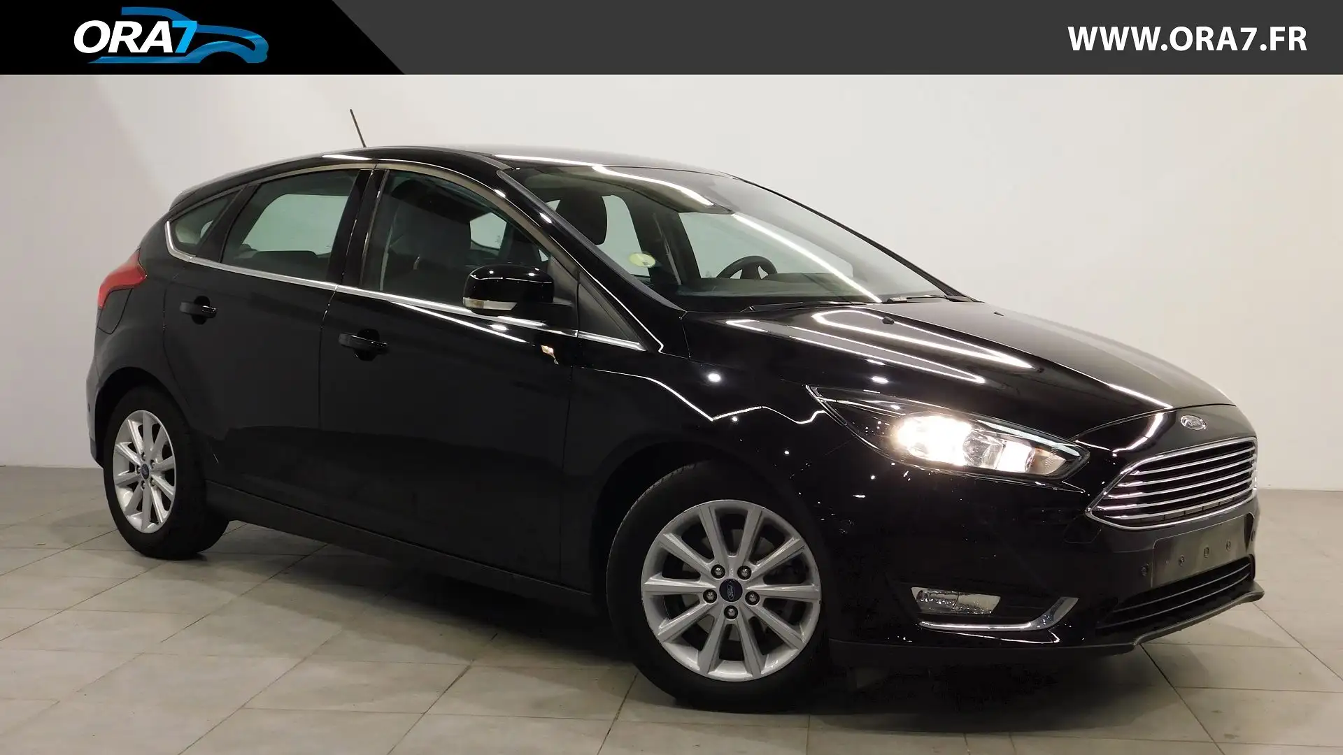 Ford Focus 1.5 TDCI 120CH STOP\u0026START TITANIUM POWERSHIFT Noir - 1