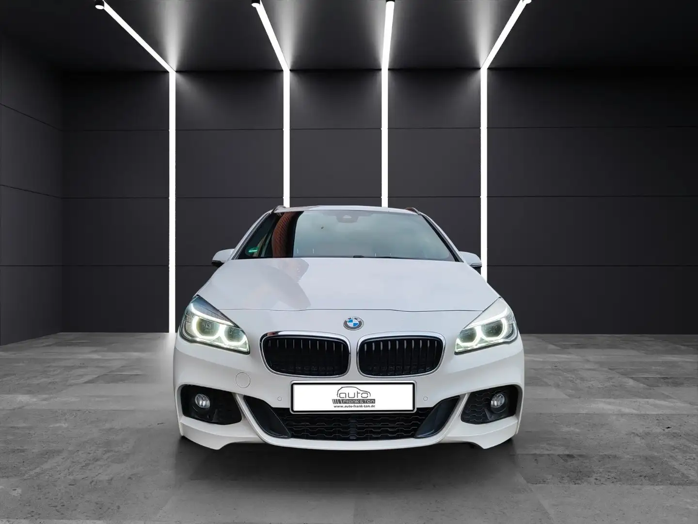 BMW 218 i Active Tourer M Sport*SitzHZ*LED*Alcantara* Weiß - 2