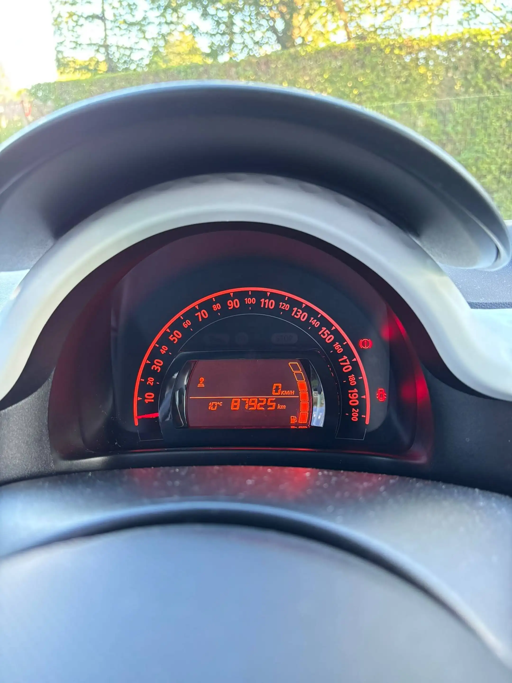 Renault Twingo Twingo 1.0i SCe Edition One — photo 10