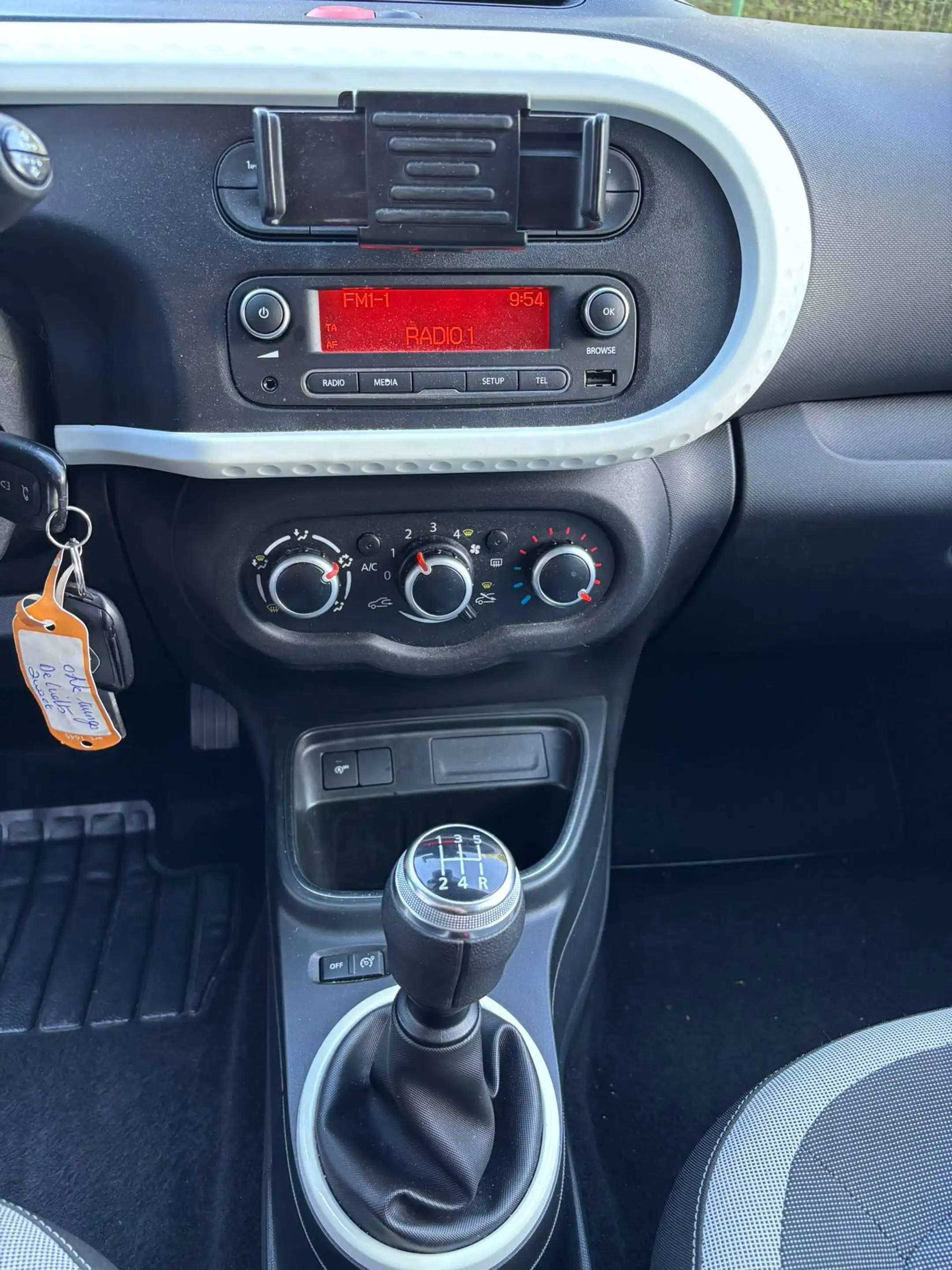 Renault Twingo Twingo 1.0i SCe Edition One — photo 14