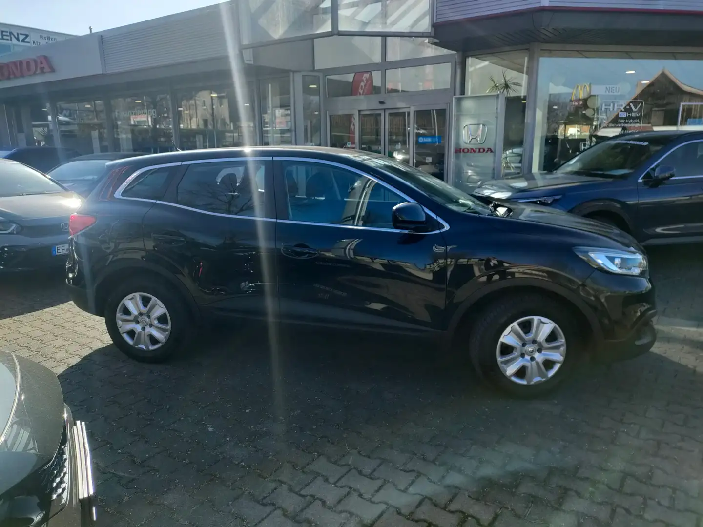 Renault Kadjar Life Schwarz - 2