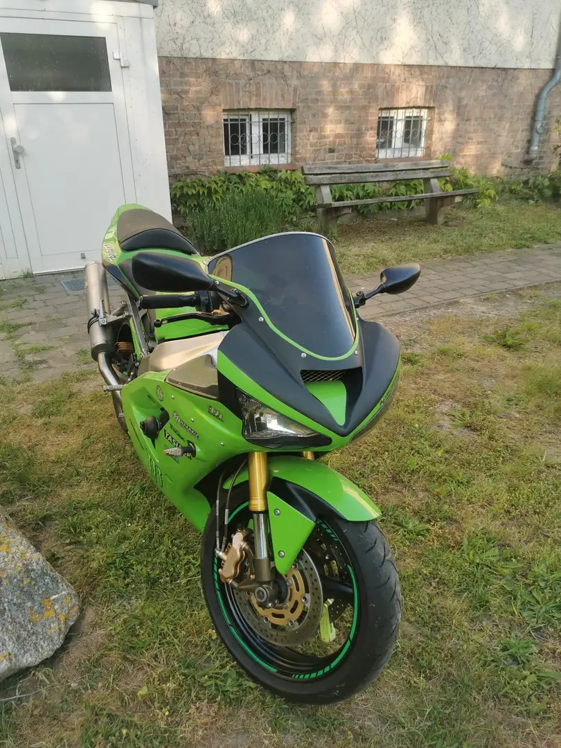 Kawasaki ZX 600 Zöld - 1