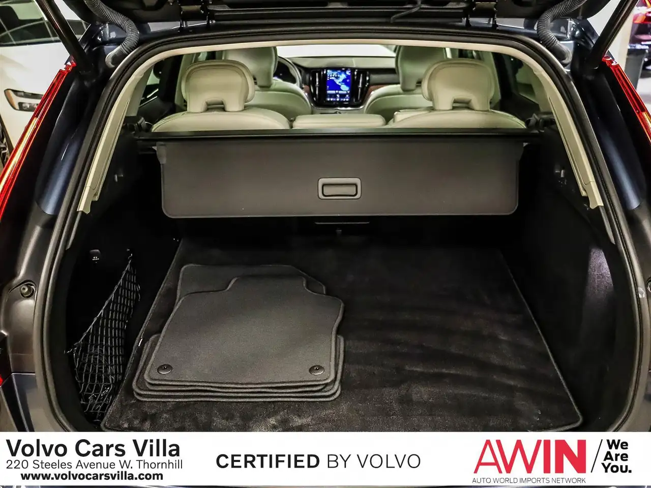 Volvo XC60 снимка Volvo XC60