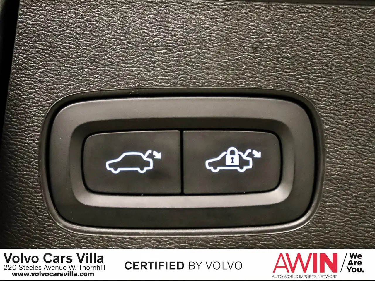 Volvo XC60 снимка Volvo XC60