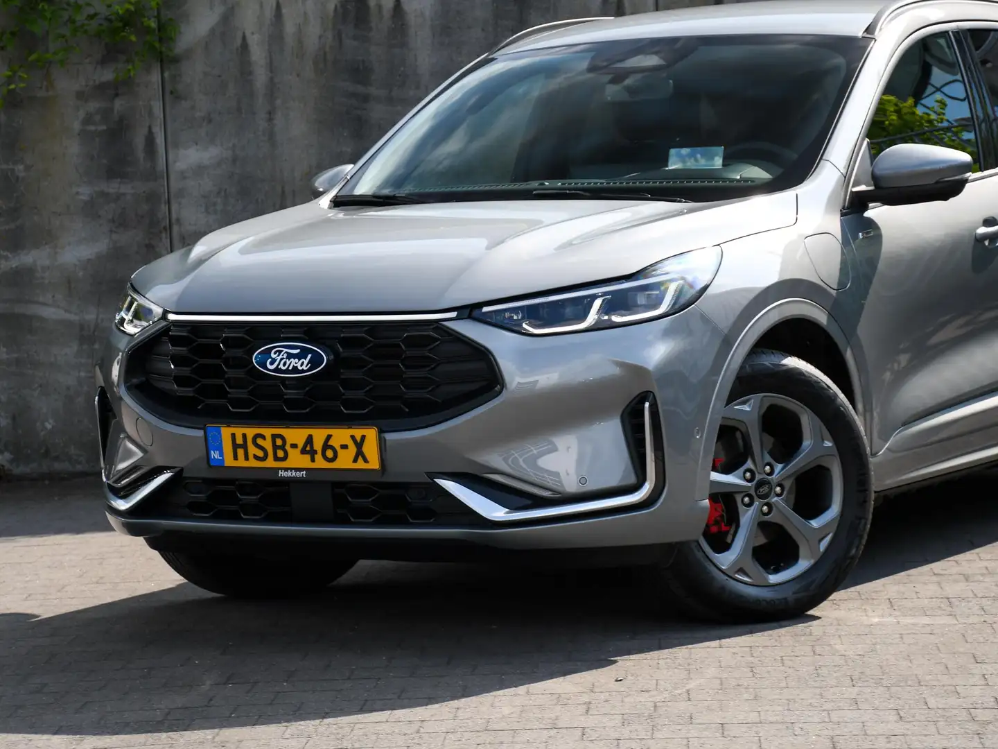 Ford Kuga ST-Line X 2.5 PHEV 243pk Automaat WINTER PACK | TR Gris - 2
