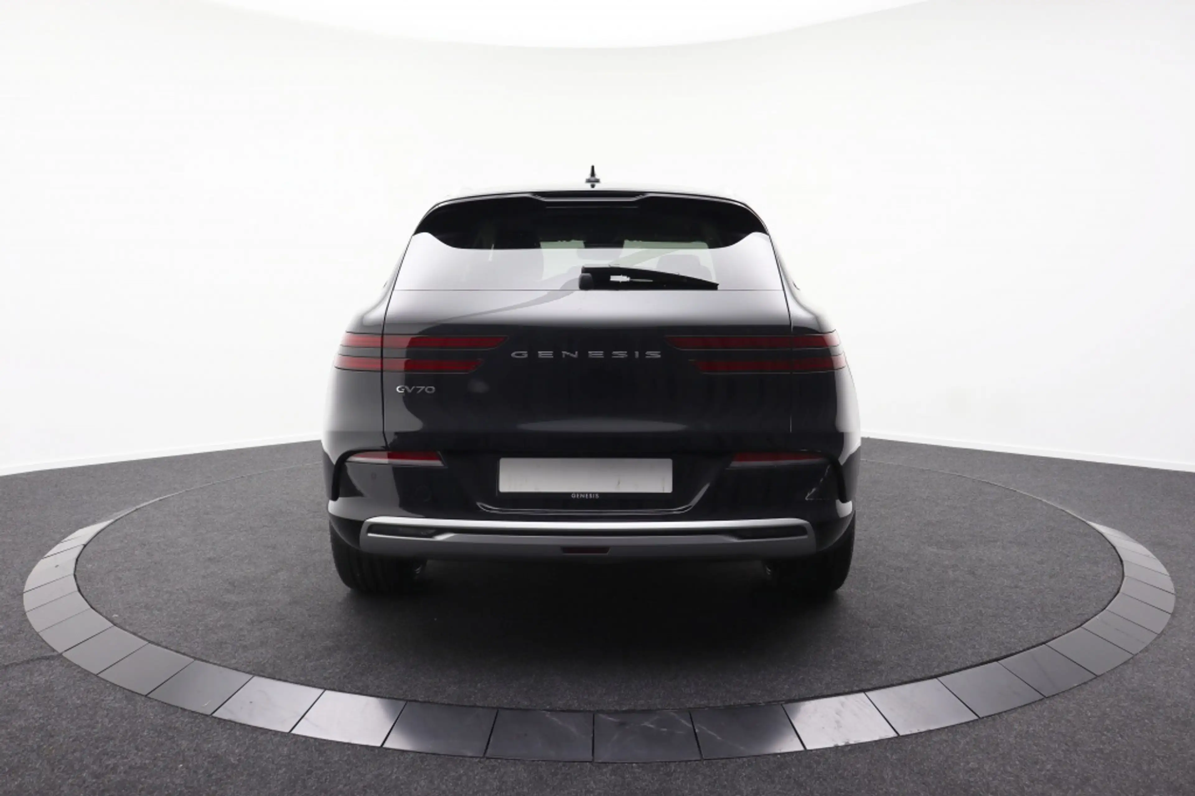 Genesis GV70 Panoramadak | Winterset | Adaptive Cruise Control — photo 9