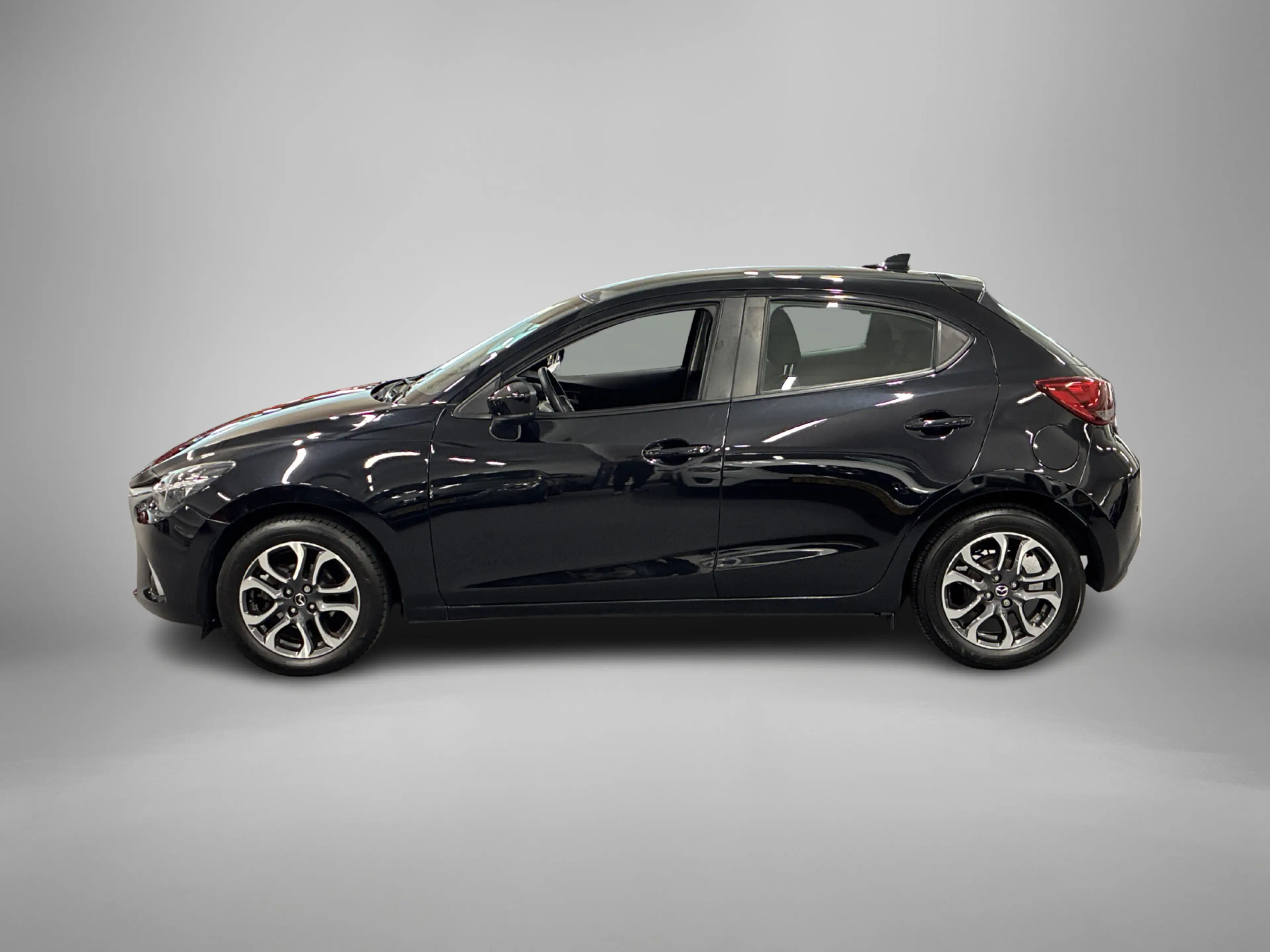 Mazda 2 1.5 Skyactiv-G Dynamic+ | Navigatie | LM Velgen | — photo 2