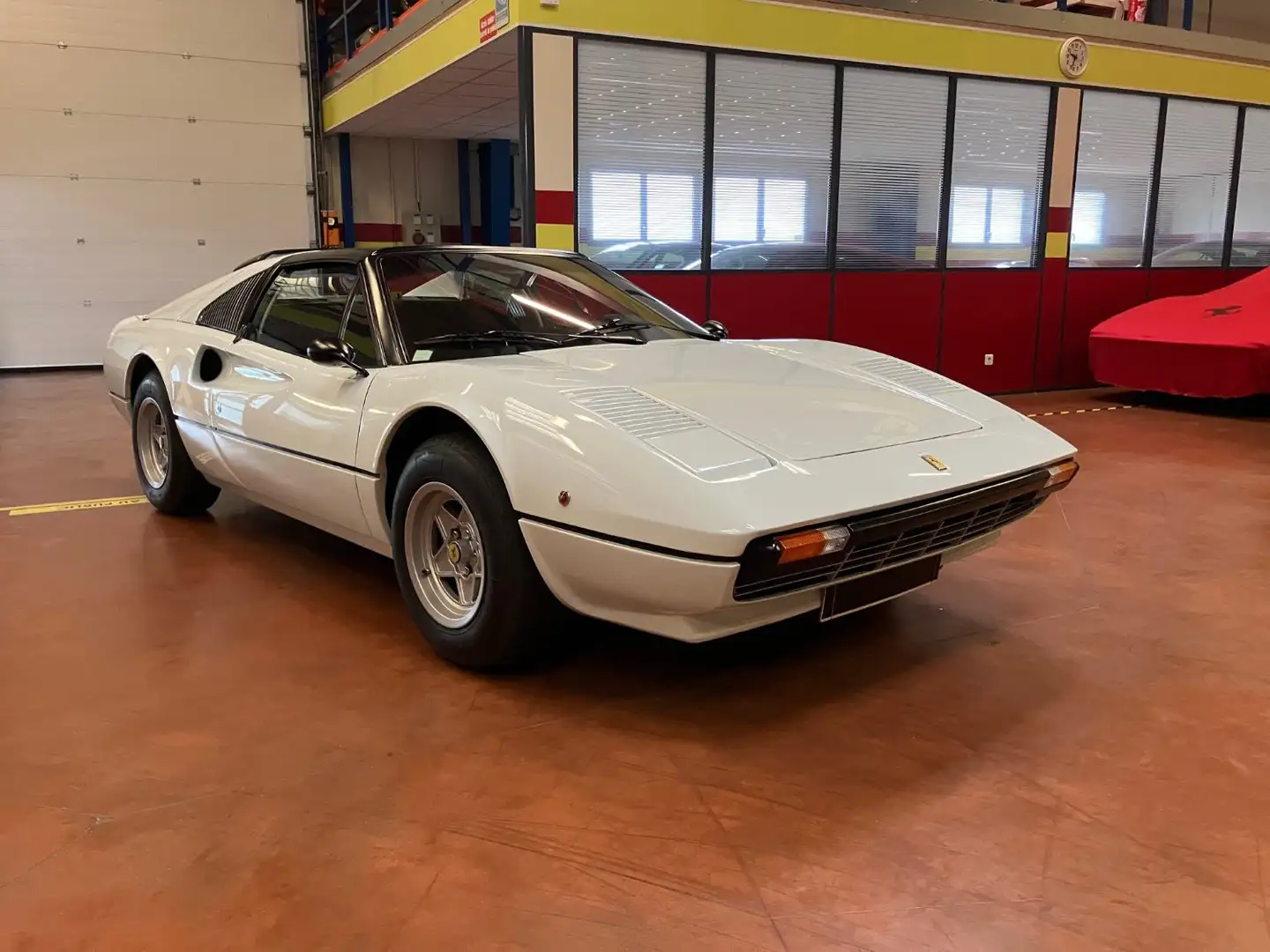 Ferrari 308 Weiß - 1