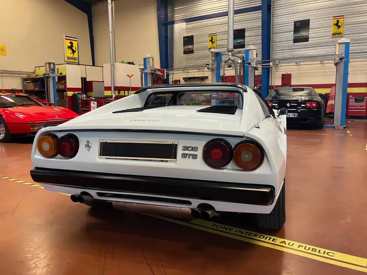 Ferrari 308, foto 7