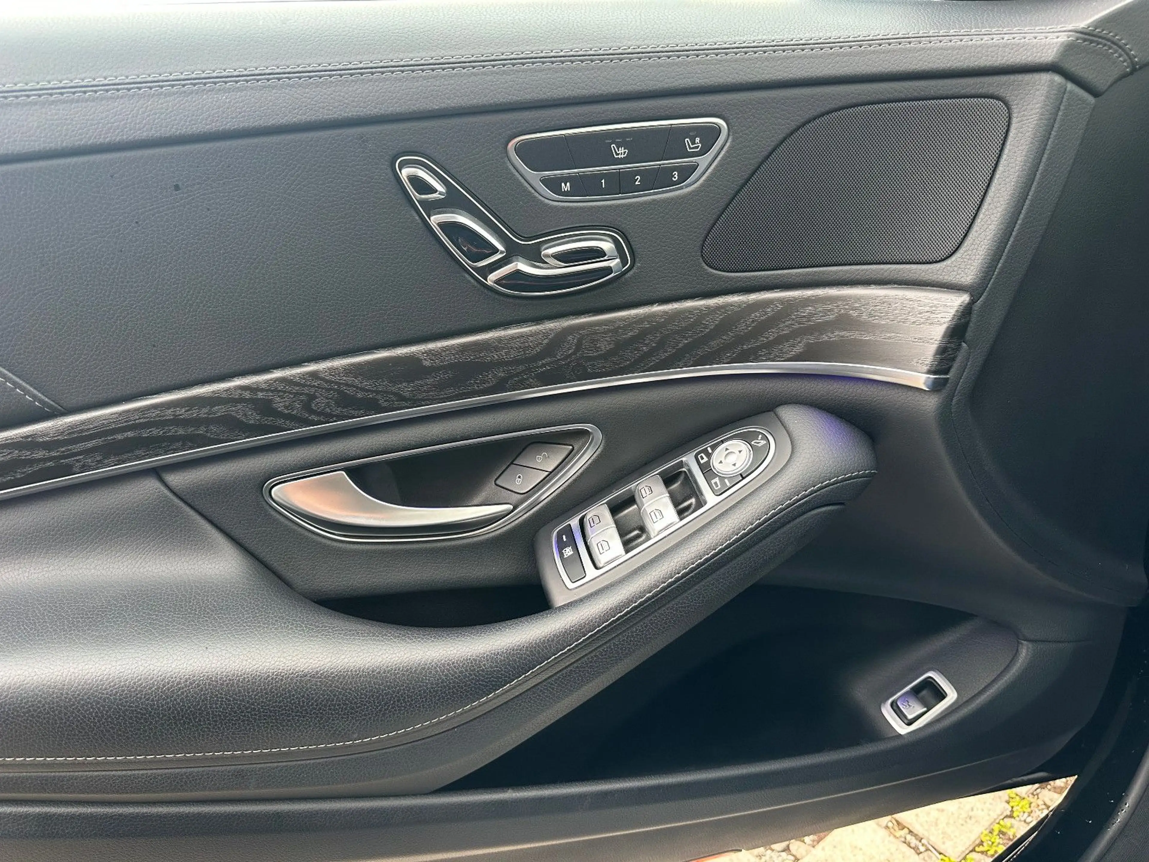 Mercedes-Benz S 450 4Matic AMG Line LED / LEDER — photo 12
