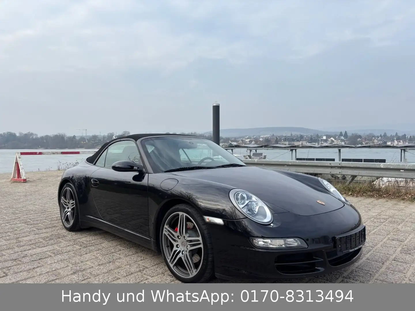 Porsche 911 997 Carrera 4S Cabrio Bose Xenon Leder 1Hand Schwarz - 2