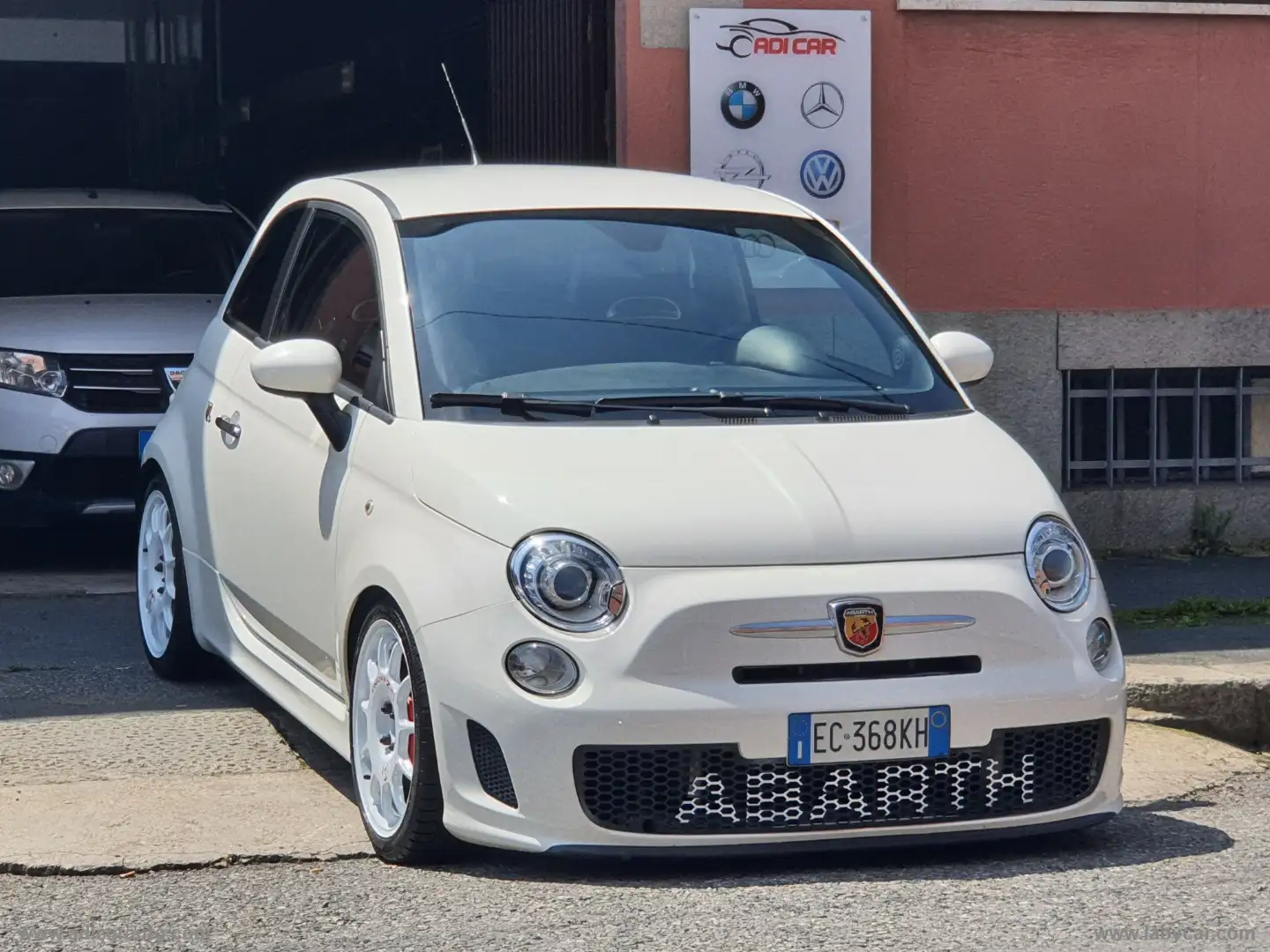 Abarth 500 1.4 Turbo T-Jet 160 CV Essesse Beyaz - 1