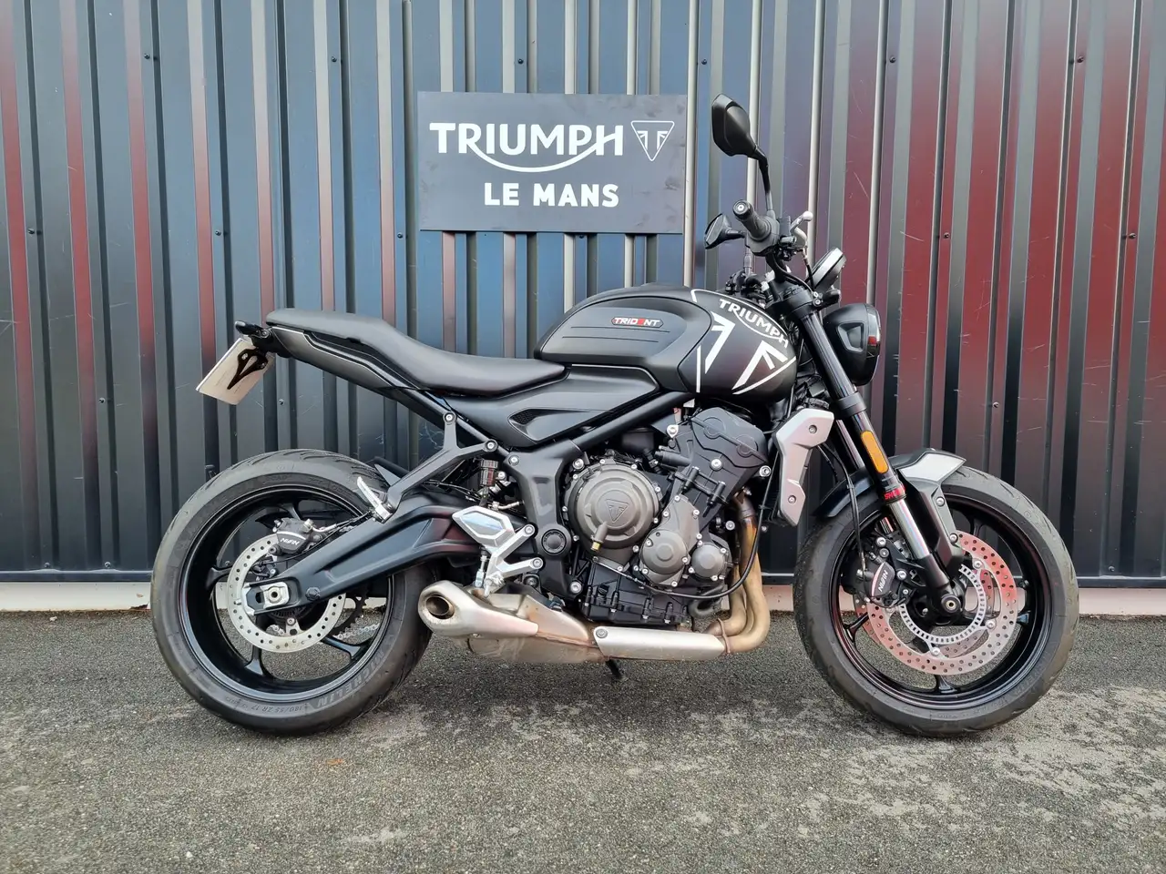 Triumph Trident 660