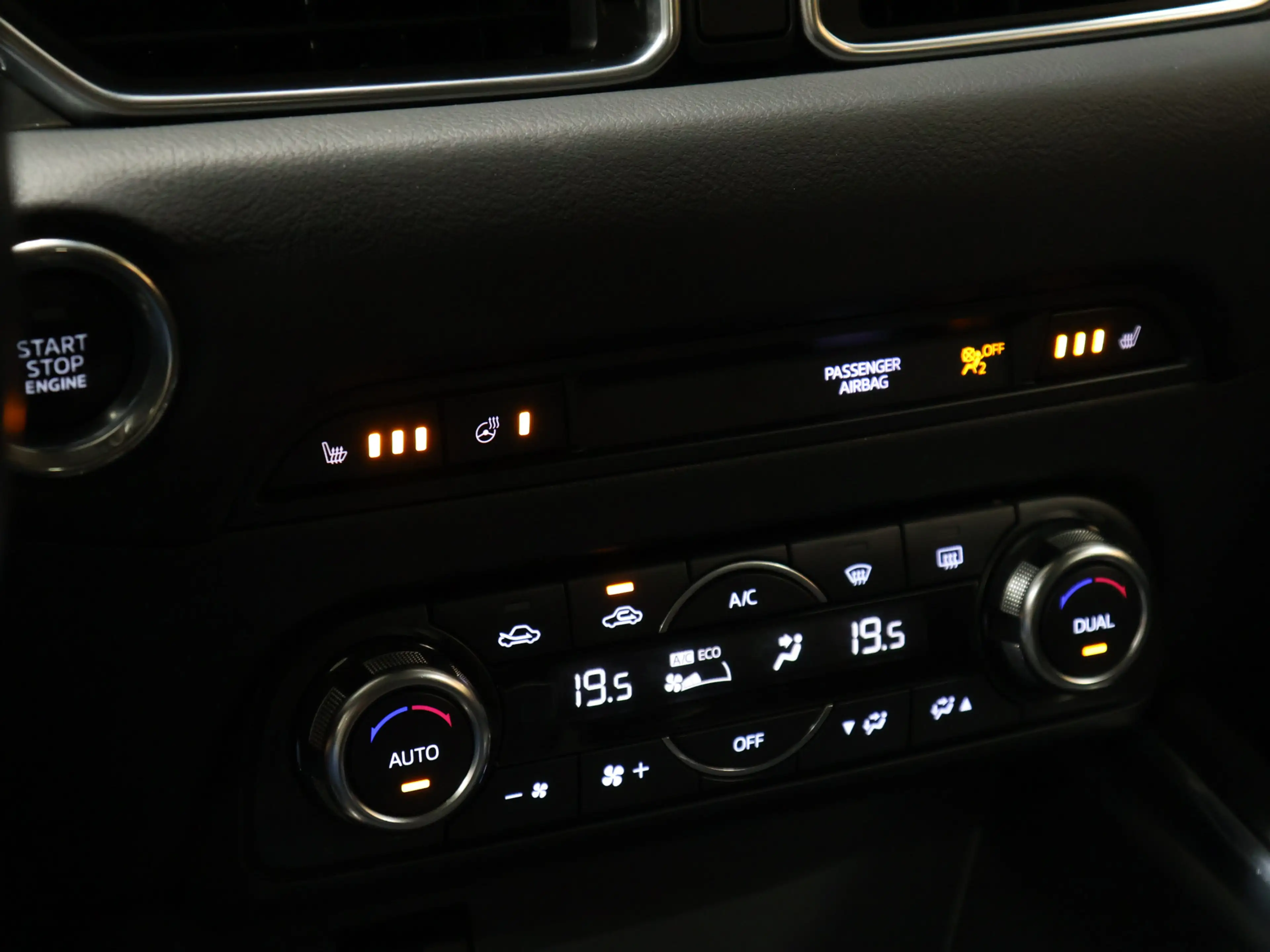 Mazda CX-5 2.0 SkyActiv-G 165 Skylease Luxury [HEAD-UP, 360° — photo 22