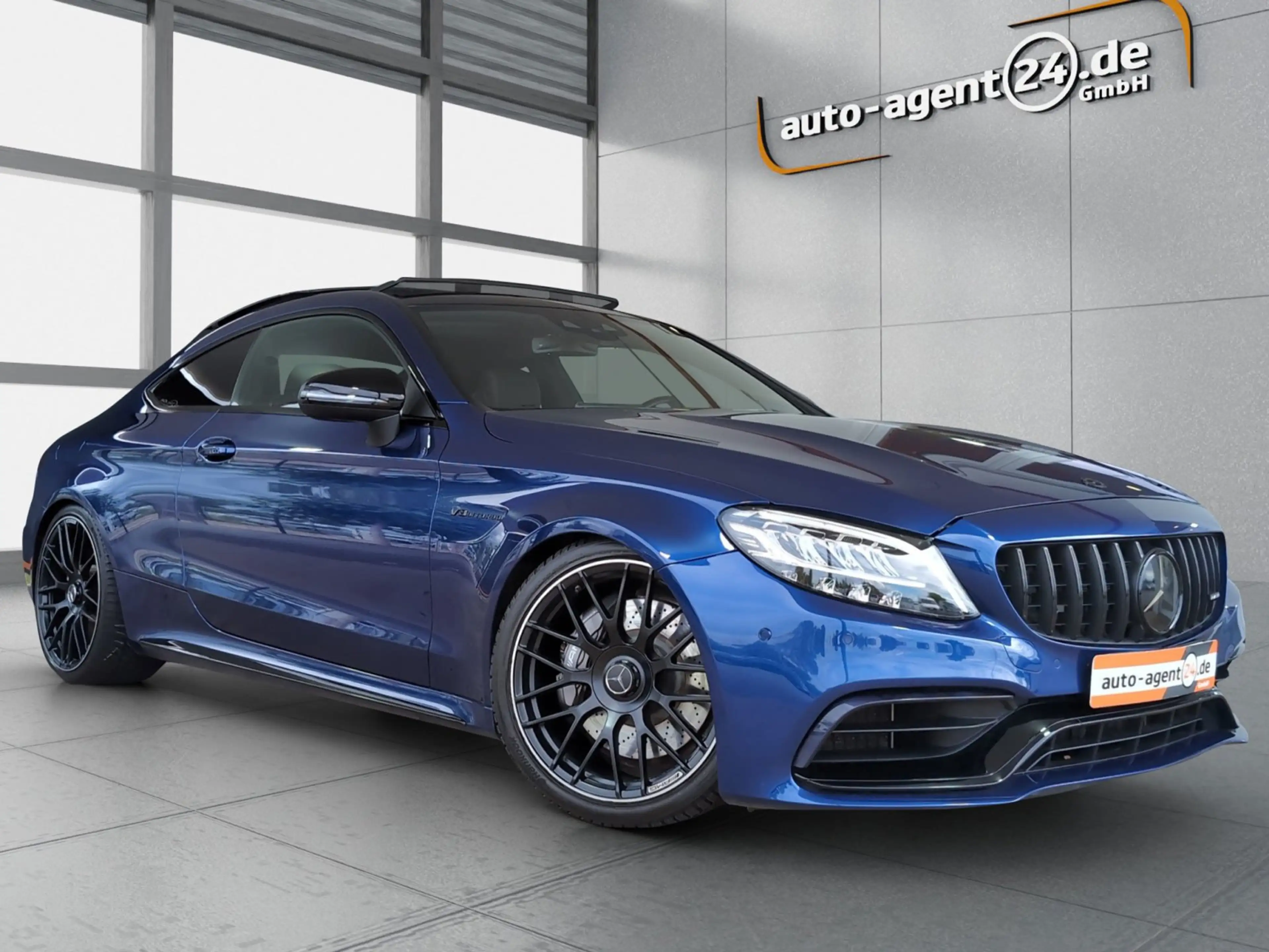 Mercedes-Benz C 63 AMG Coupé /Nightpak./Pano/Distro/Burmester/Kamera