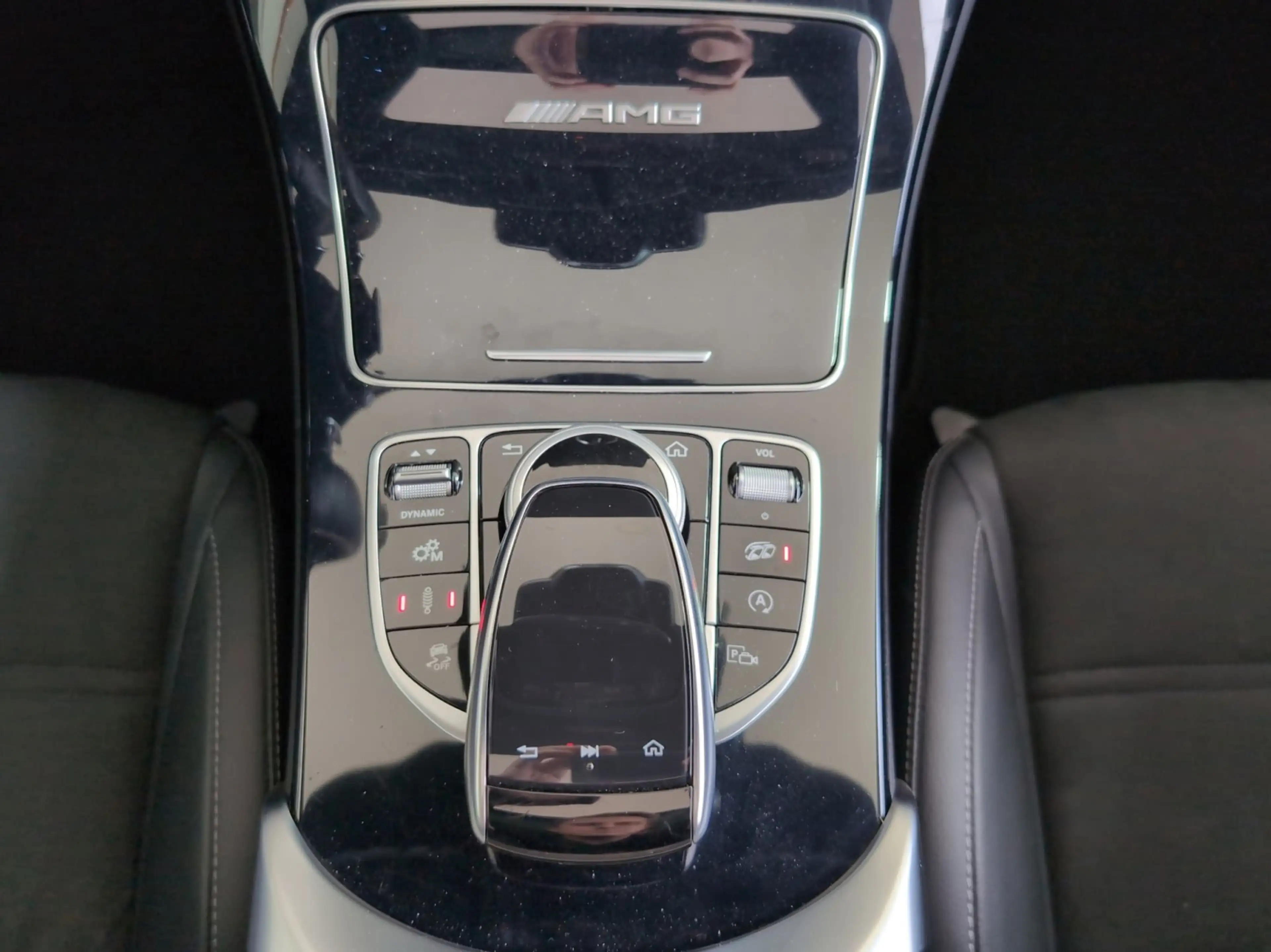 Mercedes-Benz C 63 AMG Coupé /Nightpak./Pano/Distro/Burmester/Kamera — photo 14