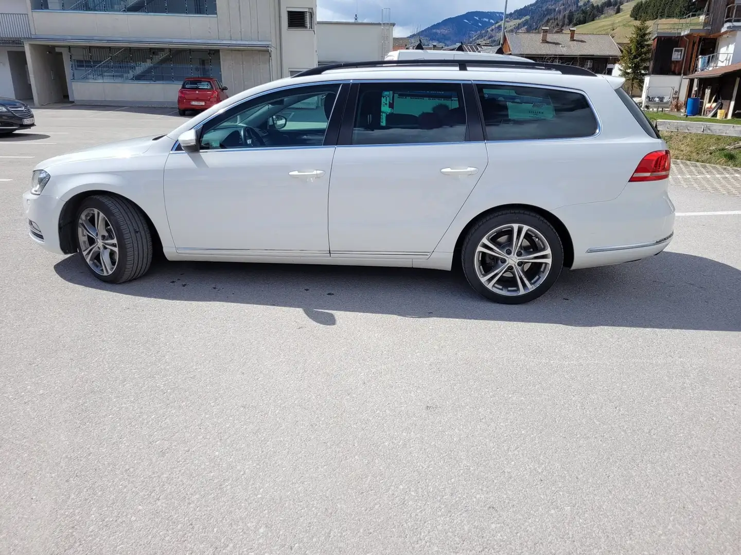 Volkswagen Passat Variant Highline BMT 2,0 TDI DPF - 2