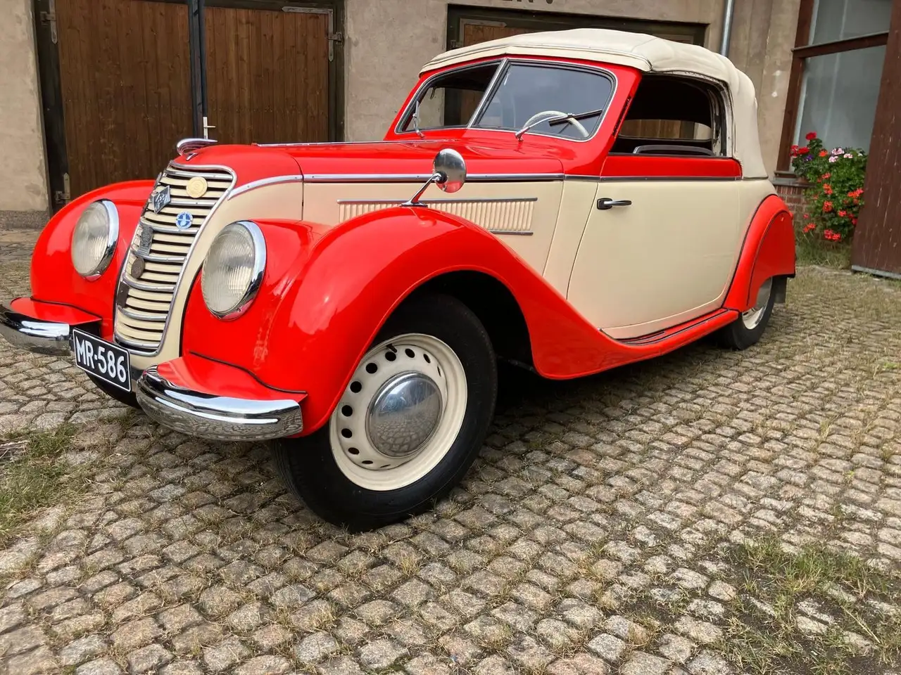 DKW / IFA F8 Exportcarbio Bj. 1955, foto 1