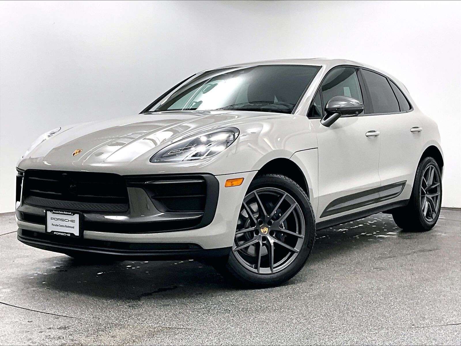 2026 Porsche Macan T