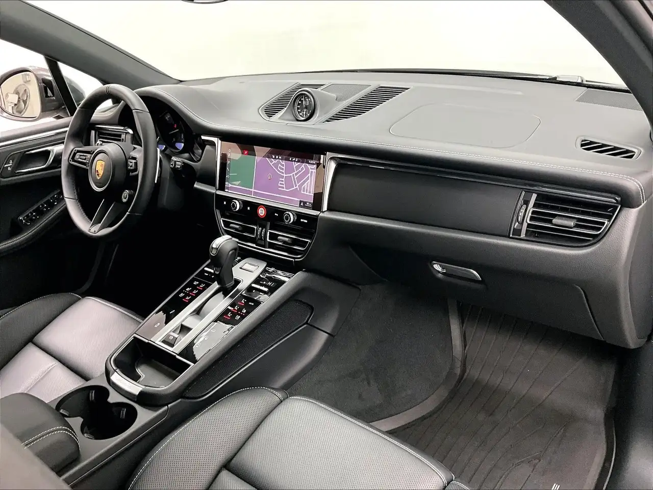 Porsche Macan снимка Porsche Macan