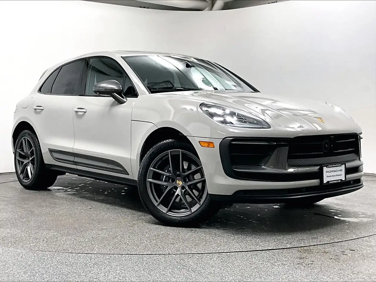 Porsche Macan снимка Porsche Macan