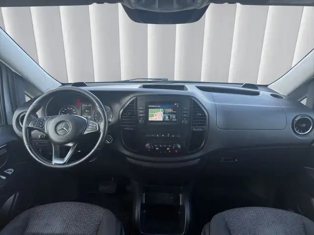 Mercedes-Benz Vito view 11