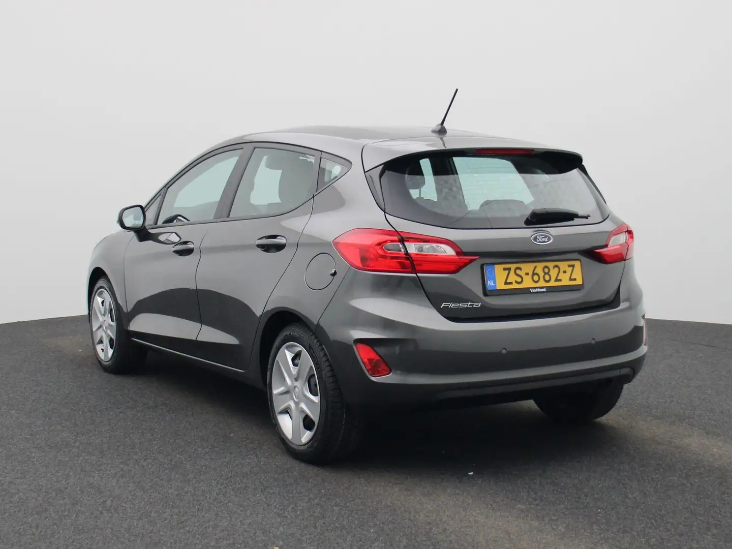 Ford Fiesta 1.1 Trend Airco | Cruise | DAB | PDC | Apple carpl Gris - 2